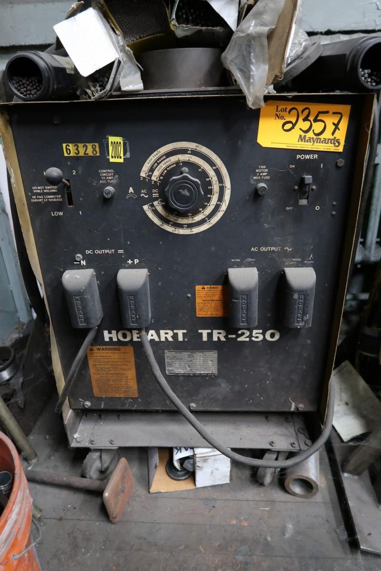 Hobart TR-250A 250A AC/DC Arc Welding Power Source - Image 2 of 3