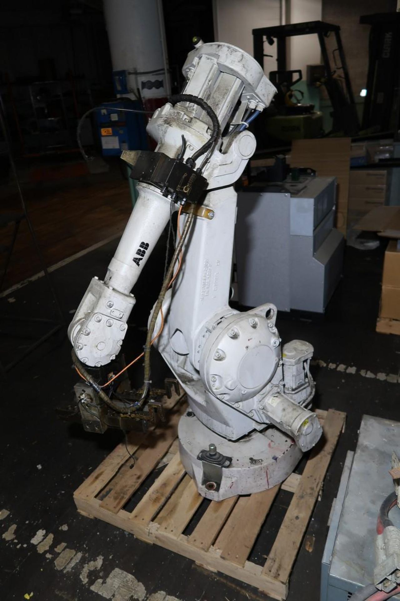 2013 ABB IRB 2400/16 Type B M2004 6-Axis Robot - Image 2 of 3