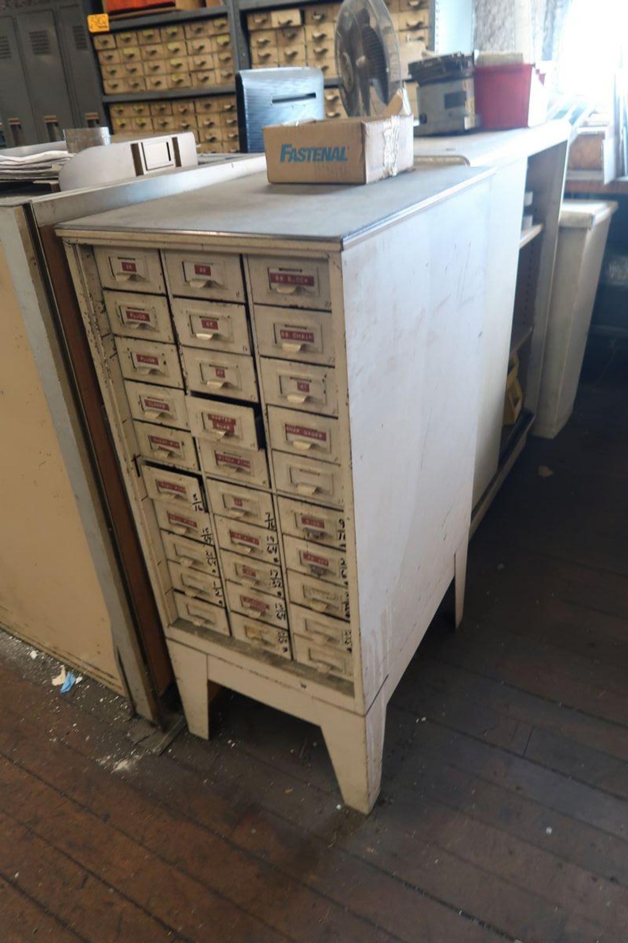Lot of Assorted Shop Furniture - Image 8 of 20