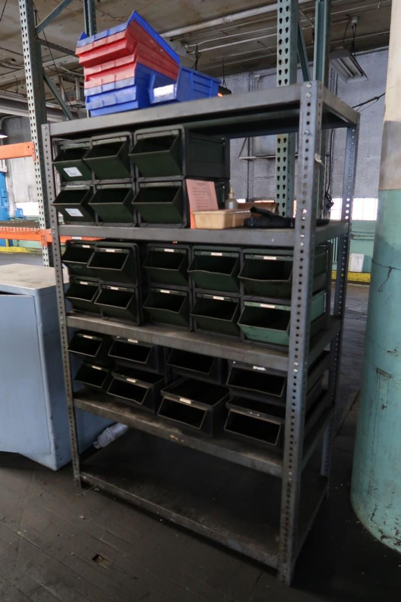 Lot of Adjustable Shelving, - Image 16 of 24