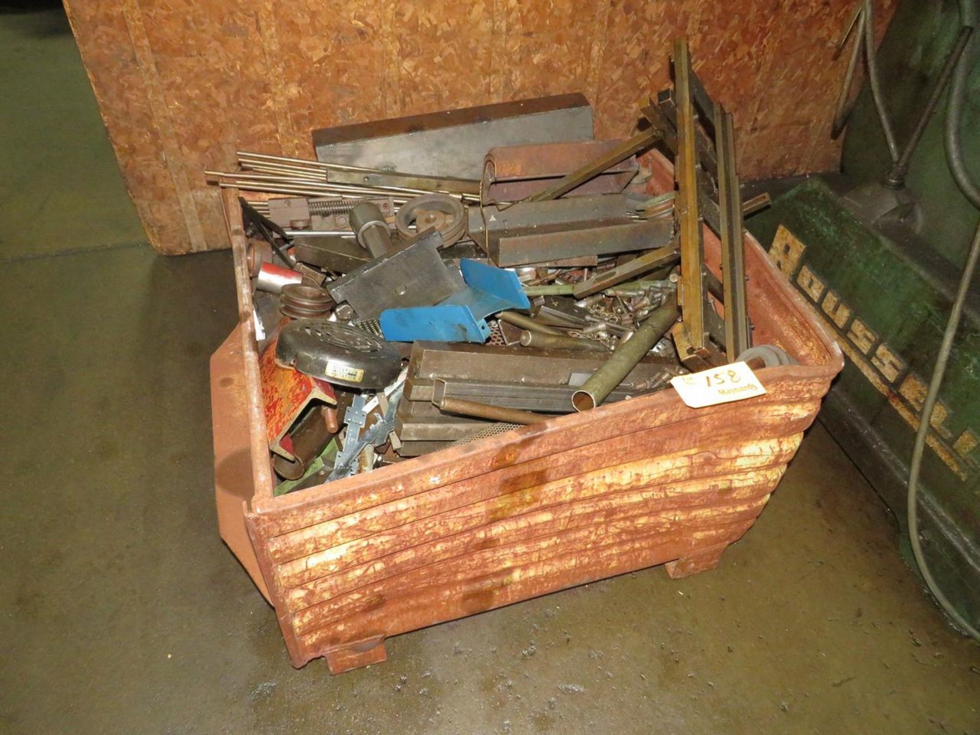 LOT OF MATERIAL RACK WITH CONTENTS - Image 7 of 15