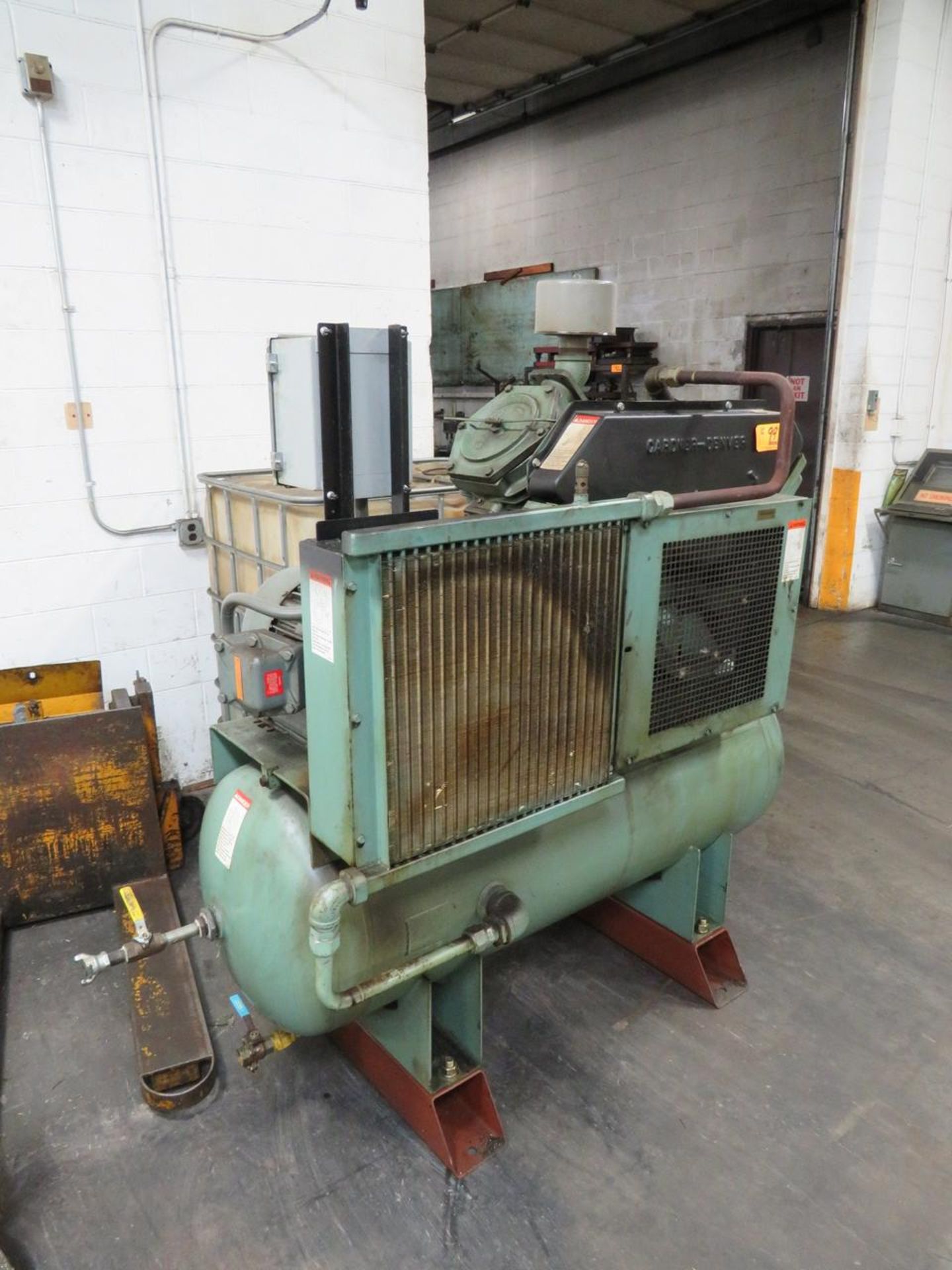 GARDNER DENVER APLRKA 20-HP TWIN HORIZONTAL TANK MOUNTED AIR COMPRESSOR - Image 3 of 9