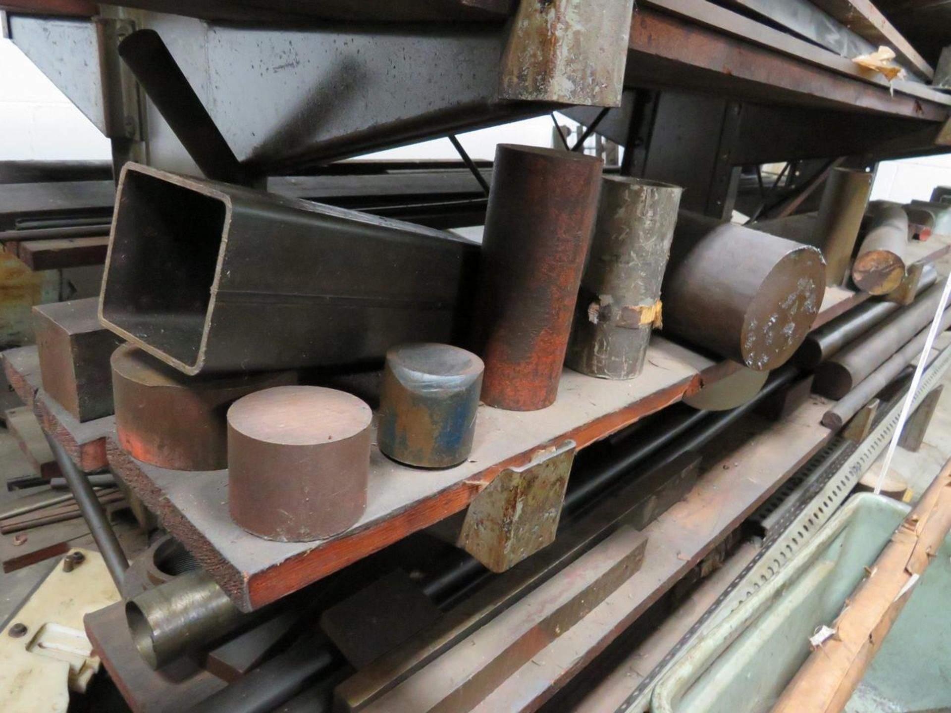 LOT OF MATERIAL RACK WITH CONTENTS - Image 4 of 15