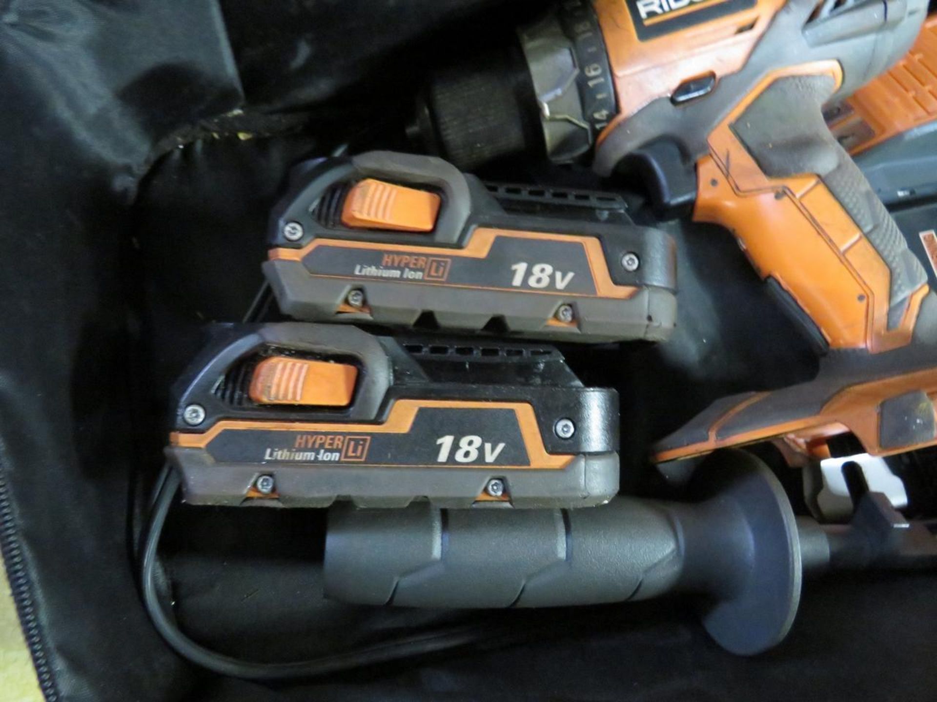 RIDGID R86008 CORDLESS 1/2" DRILL SET - Image 5 of 5