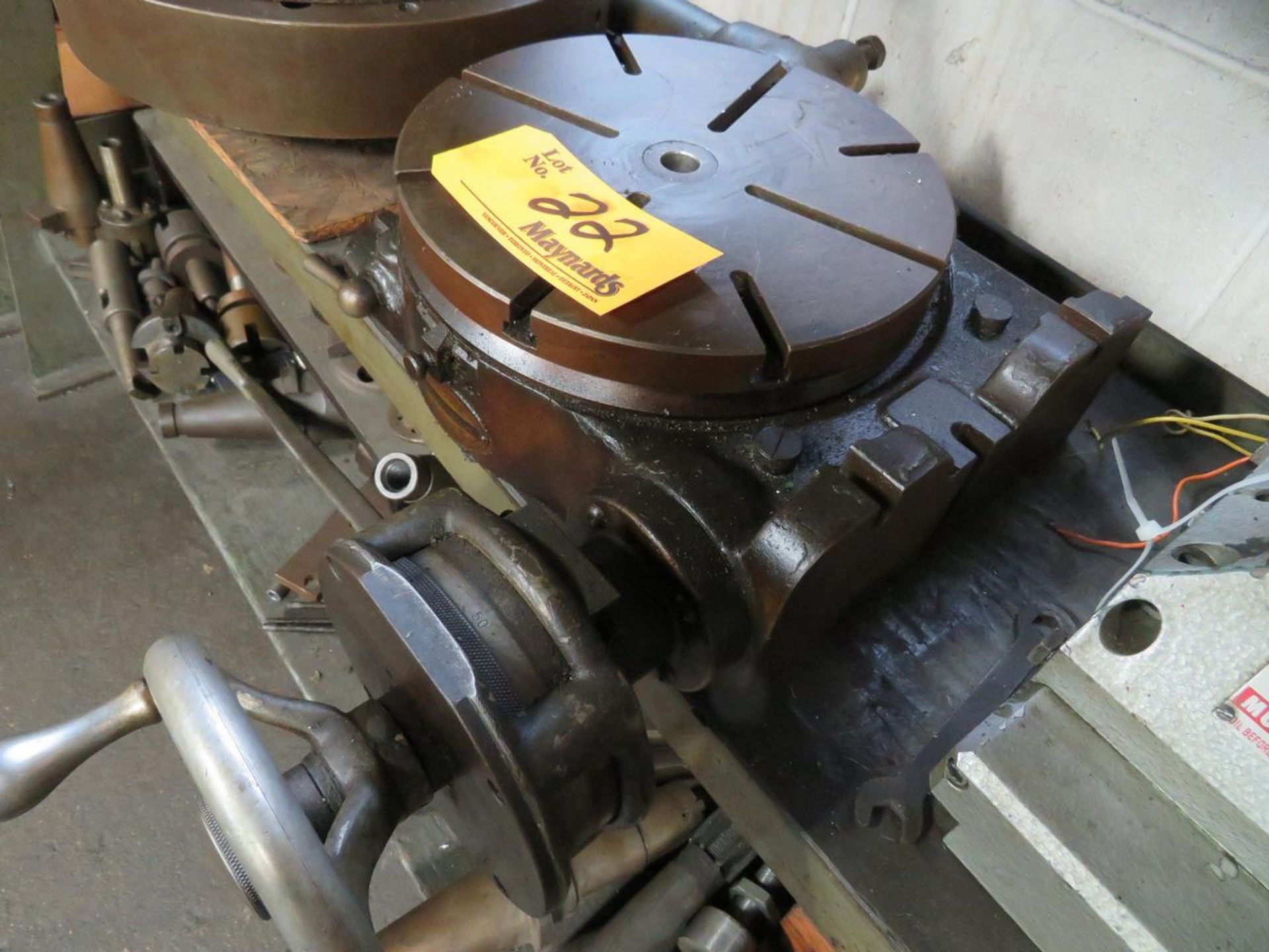 MOORE 11" DIAMETER ROTARY TABLE - Image 7 of 8