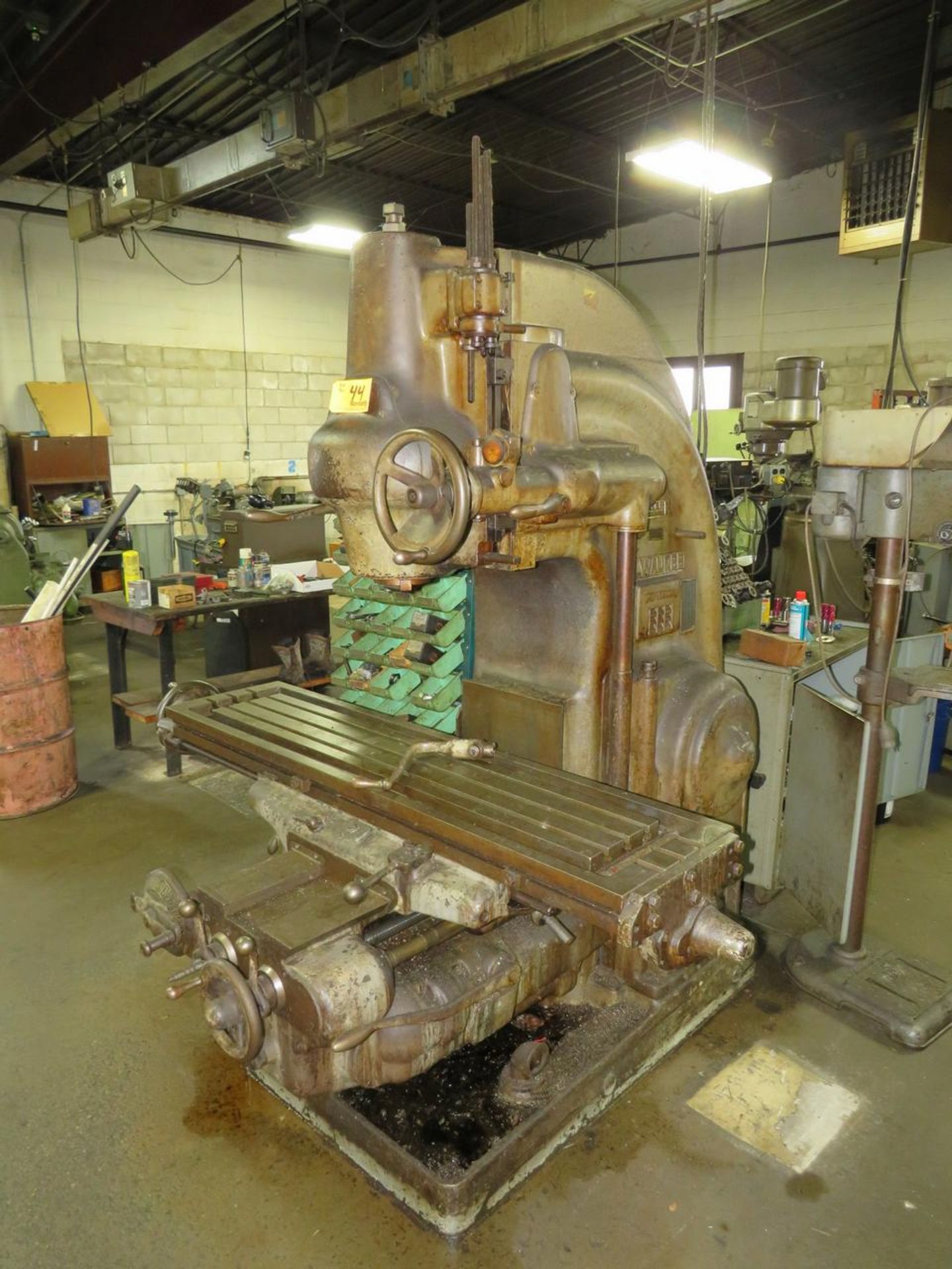 MILWAUKEE #3 VERTICAL VERTICAL PRODUCTION TYPE MILLING MACHINE, - Image 11 of 12