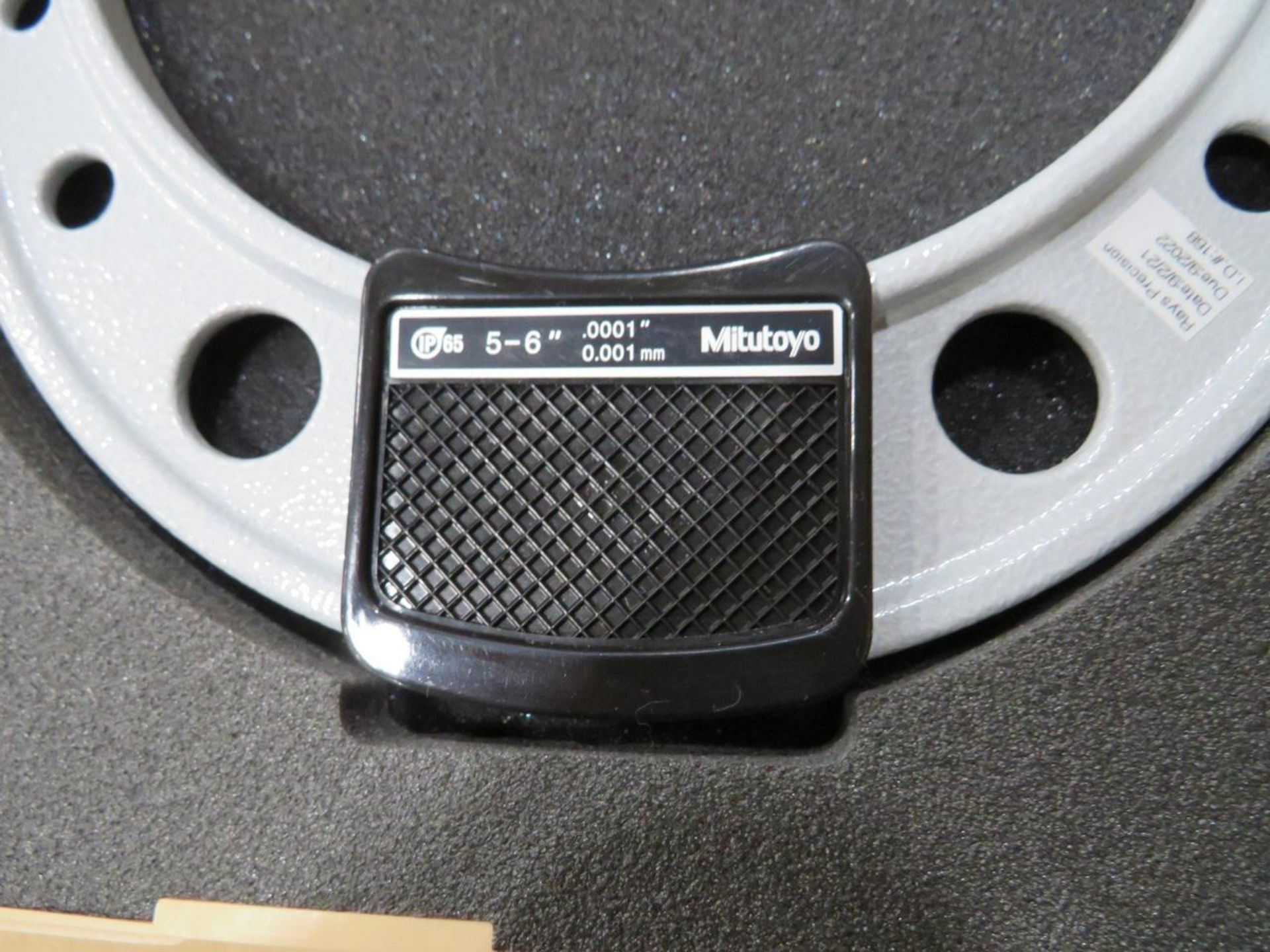 Mitutoyo 293-351 5-6" Digital Micrometer - Image 5 of 7