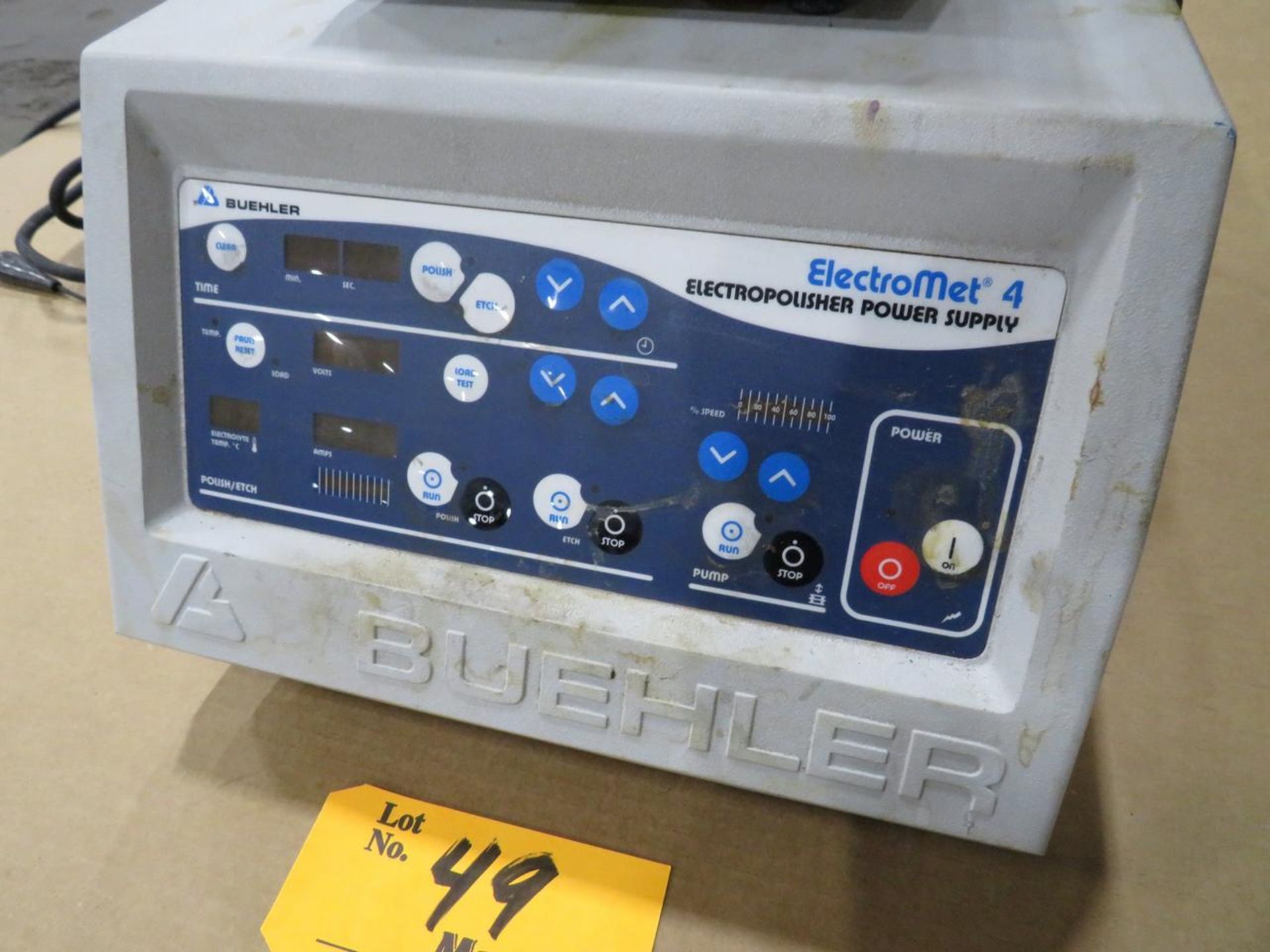 Buehler ElectroMet 4 Grinder-Polisher - Image 6 of 6