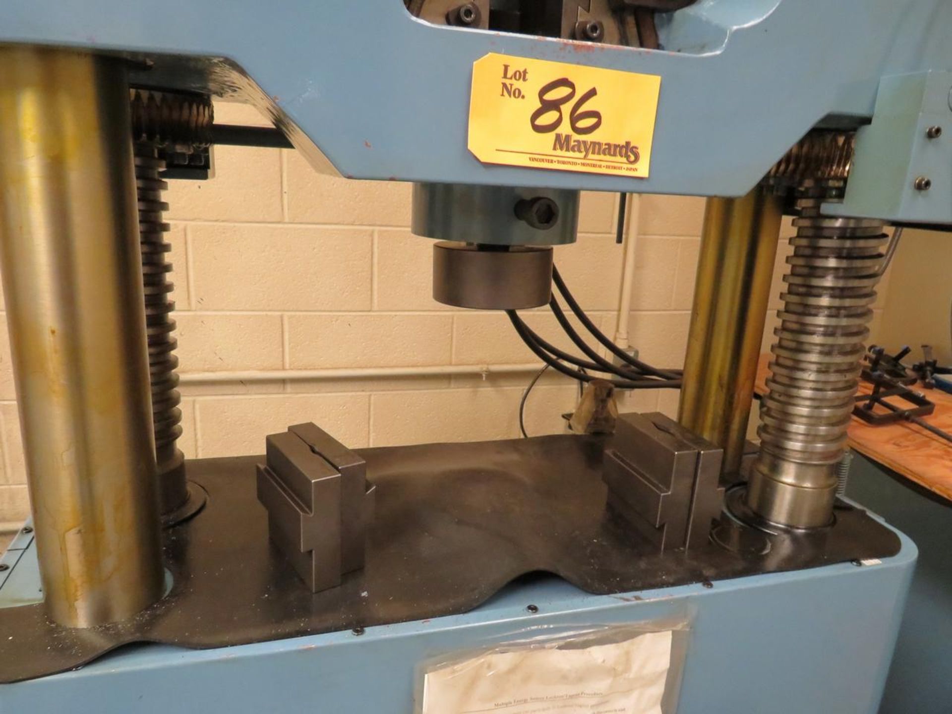 Maekawa MRA-50-F2 300 kN Tensile Testing Machine - Image 4 of 15