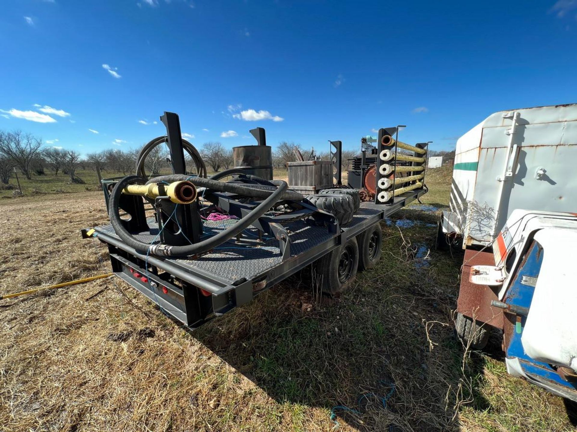 9760 Approx. 20' L x 8' W Goose Neck Trailer - Image 4 of 6