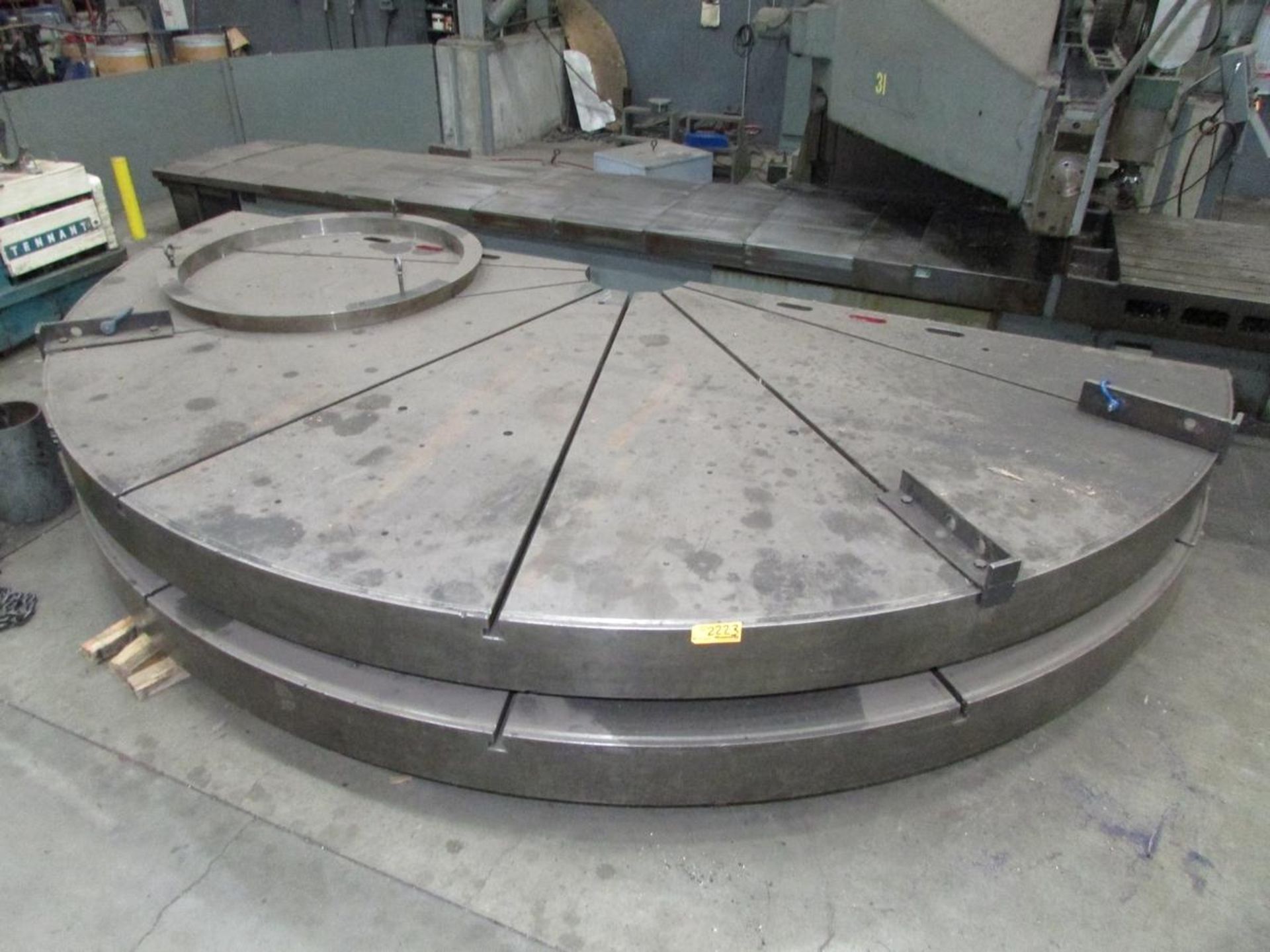 18' Diameter Table for VTL (Was Being Used w/ Lot 191)