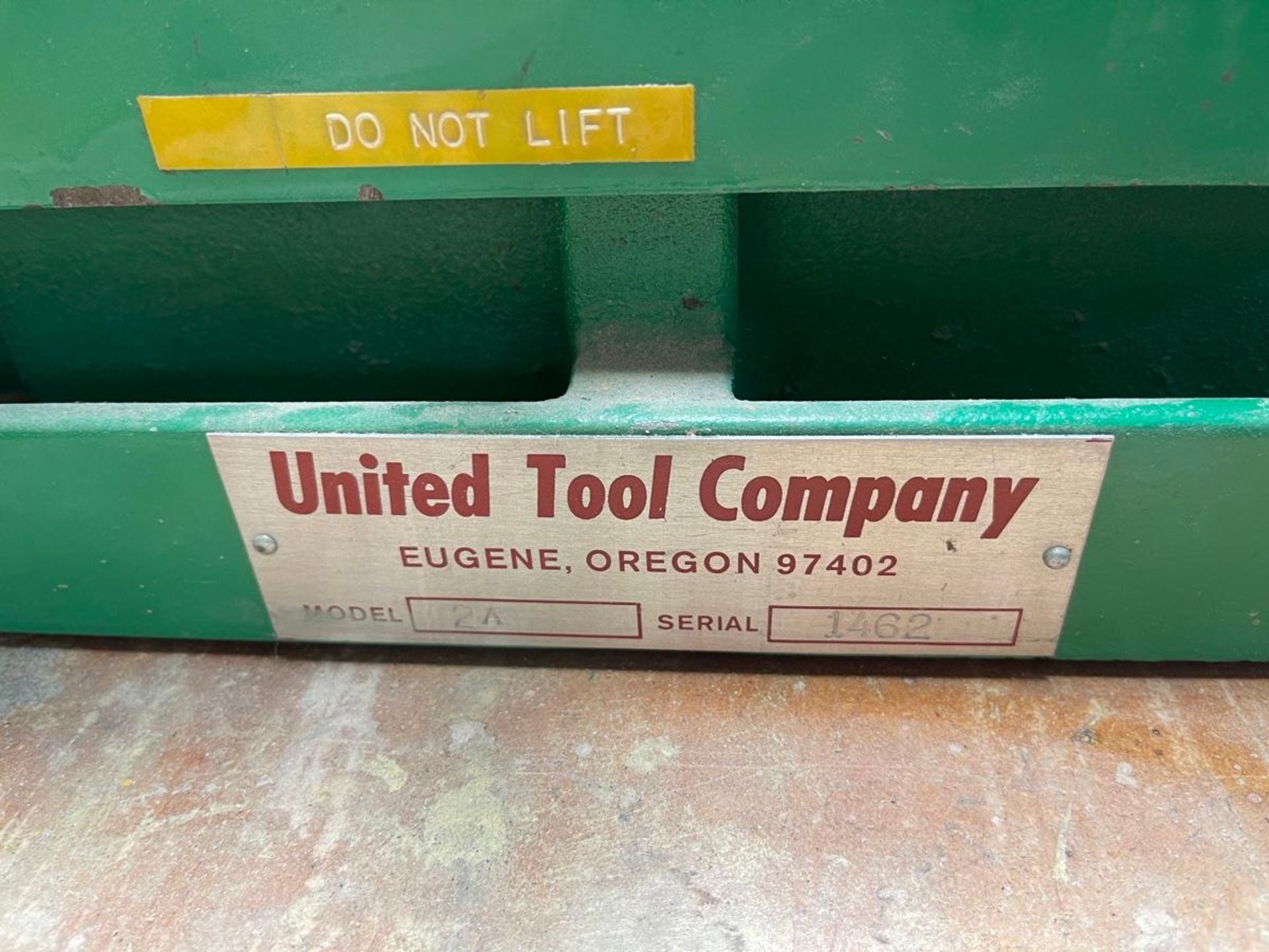 United Tool Company 2A Sharpener - Image 2 of 2