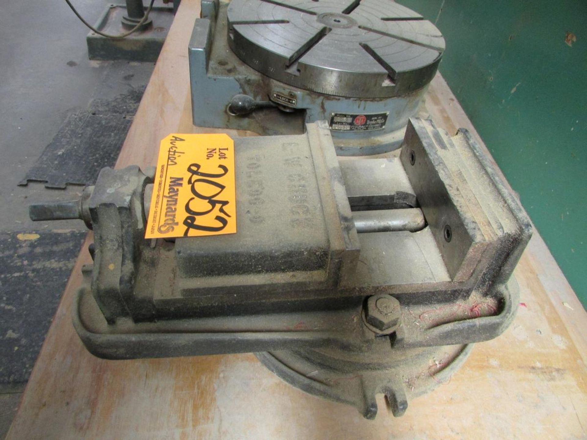 6.5" Machine Vise on Swivel Base - Image 2 of 3