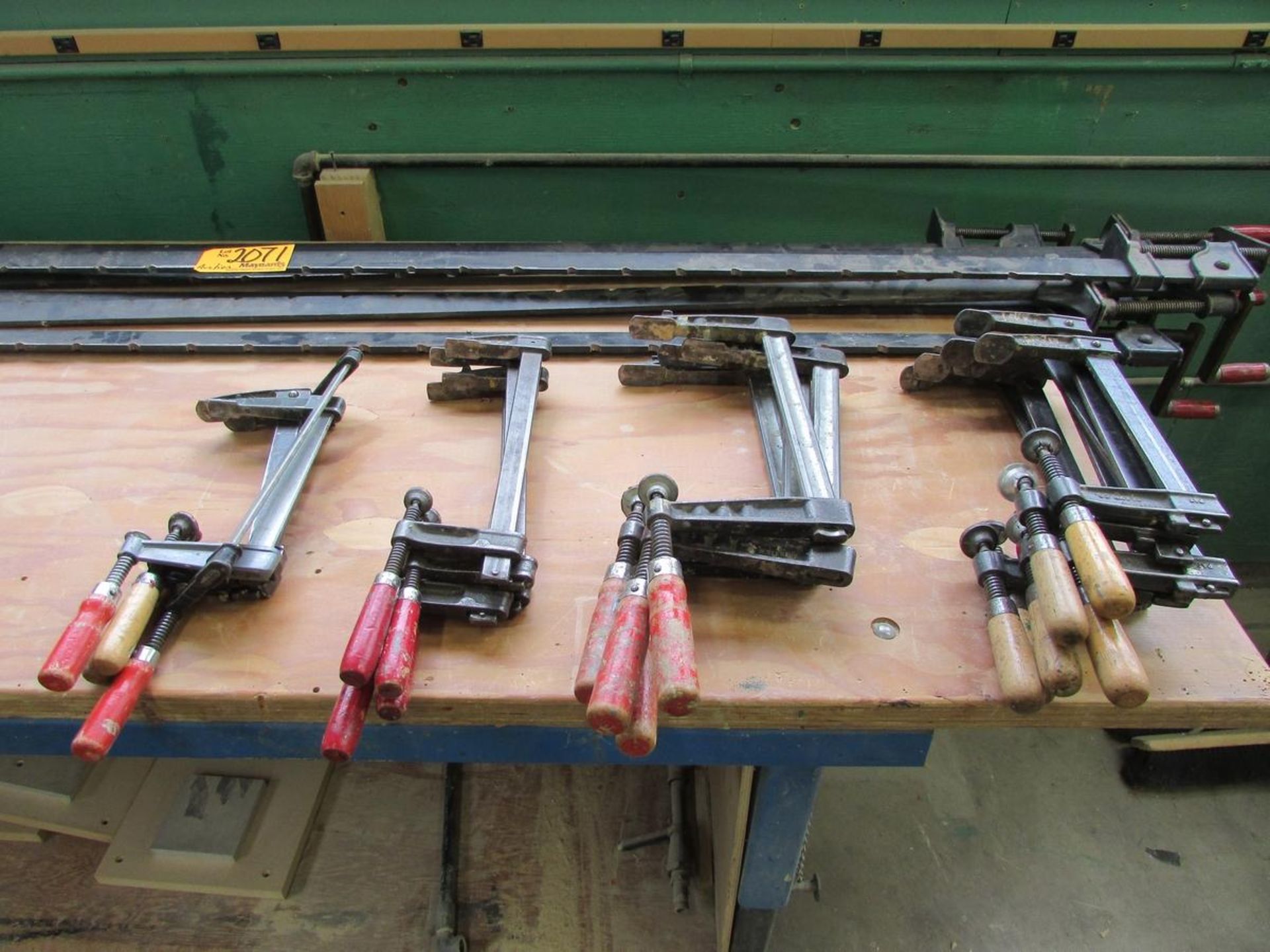 Lot of (+/- 24) Various Bar and C-Clamps - Image 2 of 3