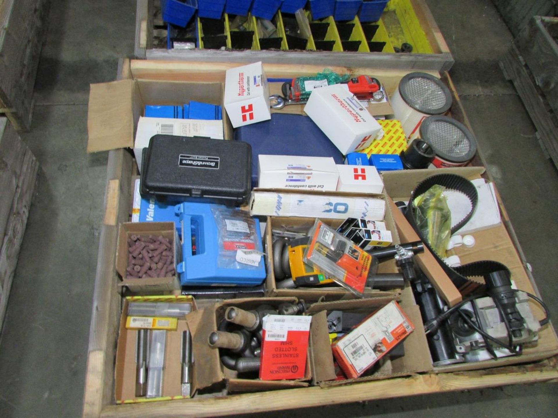 Contents of (8) Crates - Image 4 of 9