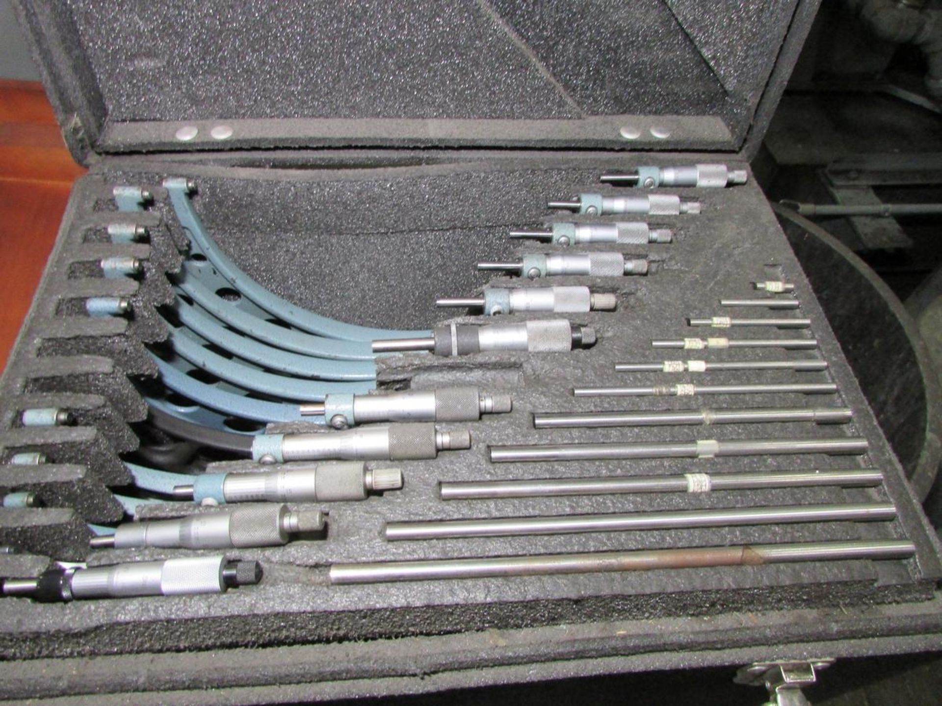 Mitutoyo Micrometer Set - Image 2 of 3
