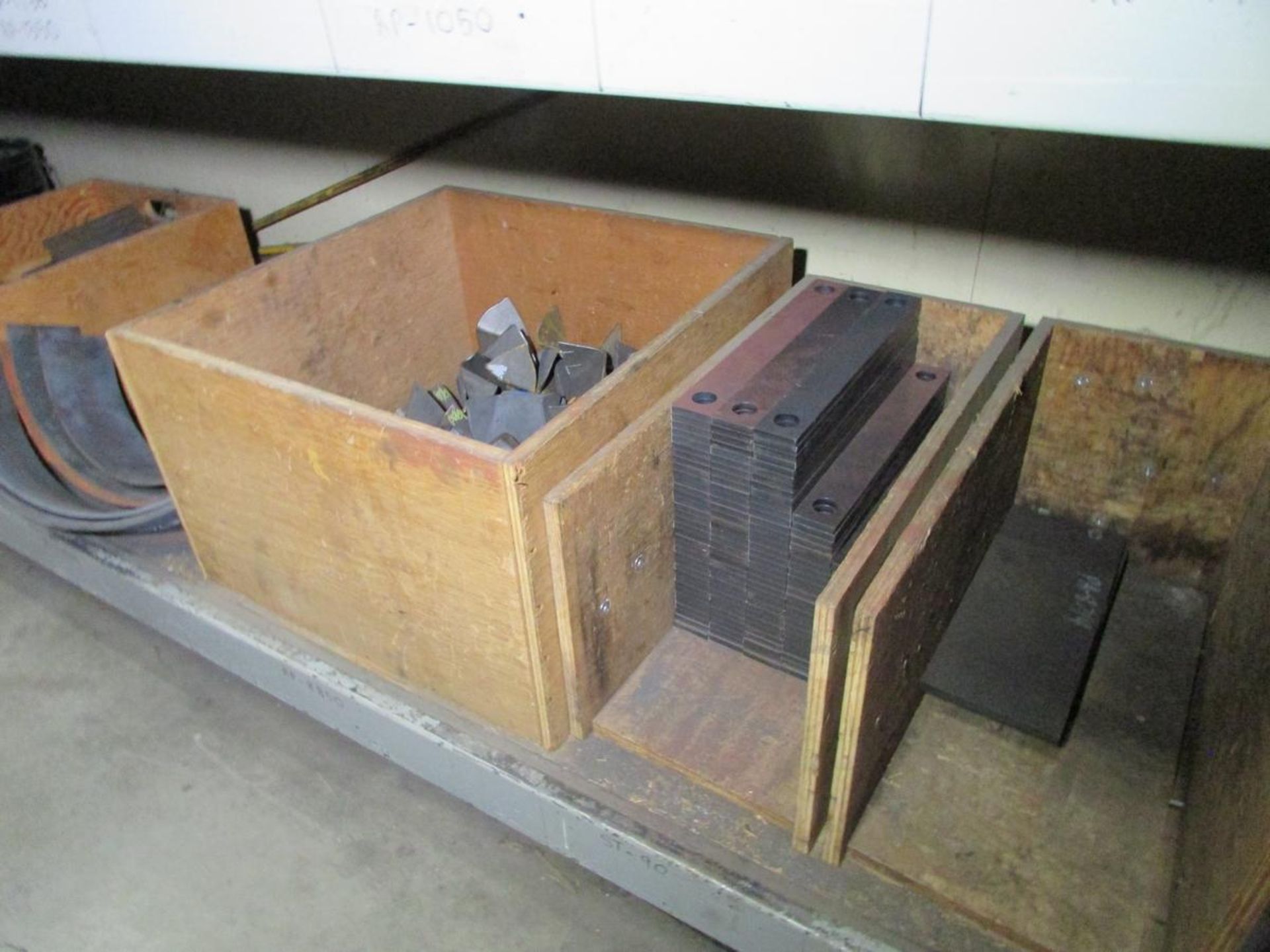 Remaining Contents of (2) Sections of Pallet Racking - Image 17 of 18