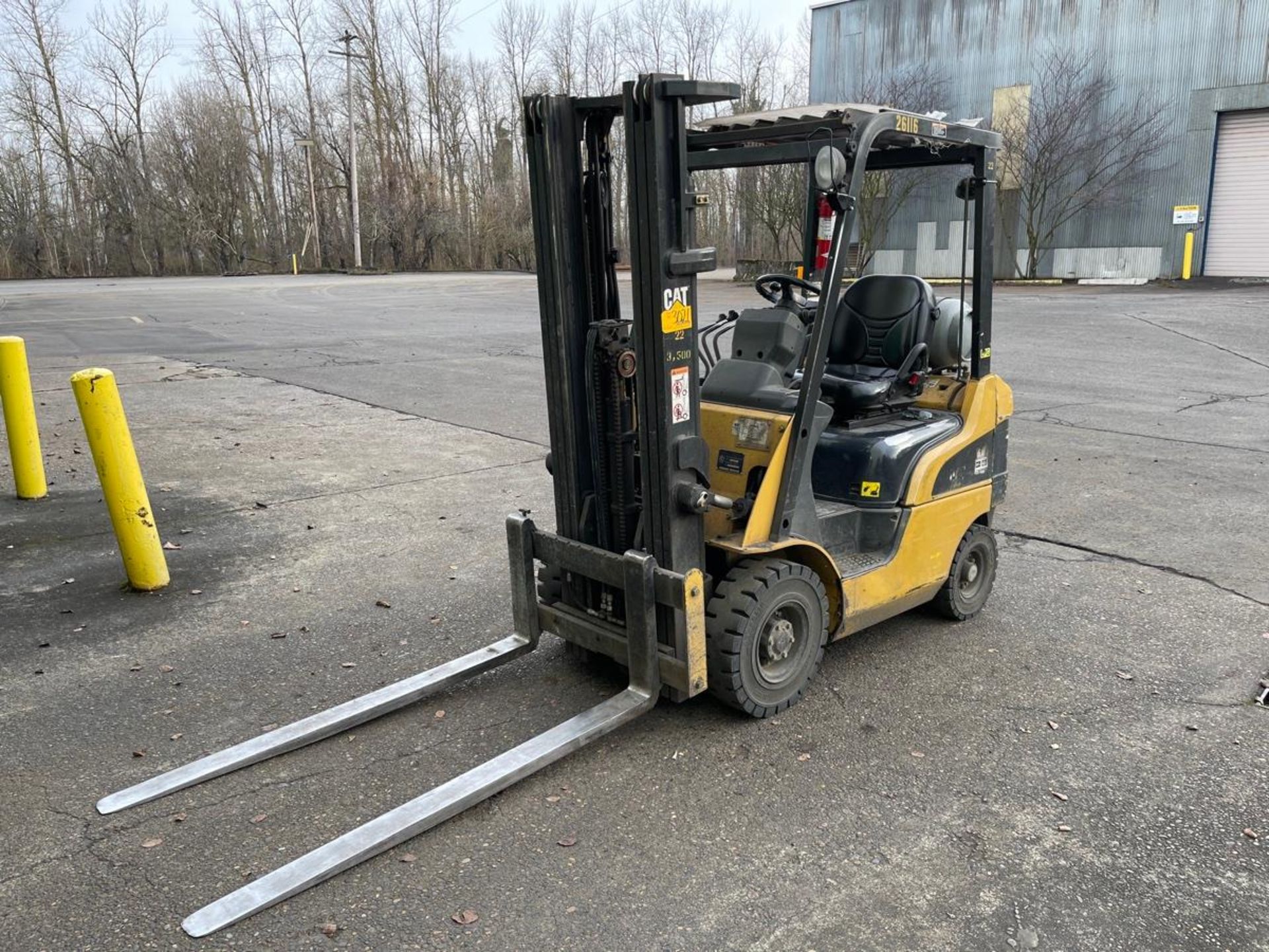 CAT Model P3500 2,450 Lb. Capacity LP Fork Truck [Late Delivery]