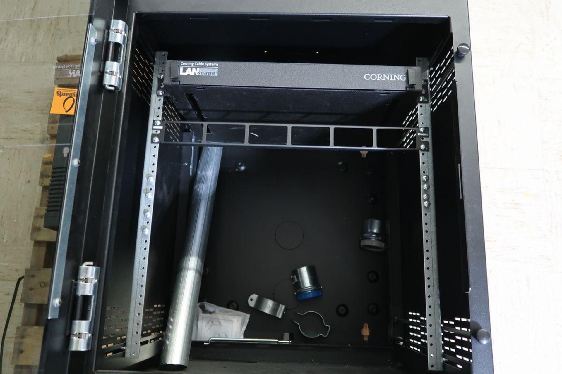 Hoffman Wall Mounting Server Box - Image 2 of 2