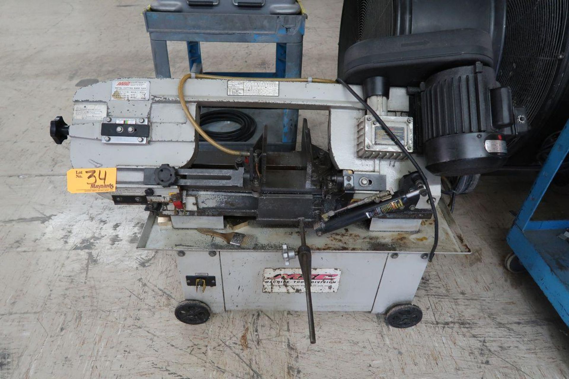 2007 MCS 9518879 Horizontal Metal Cutting Bandsaw