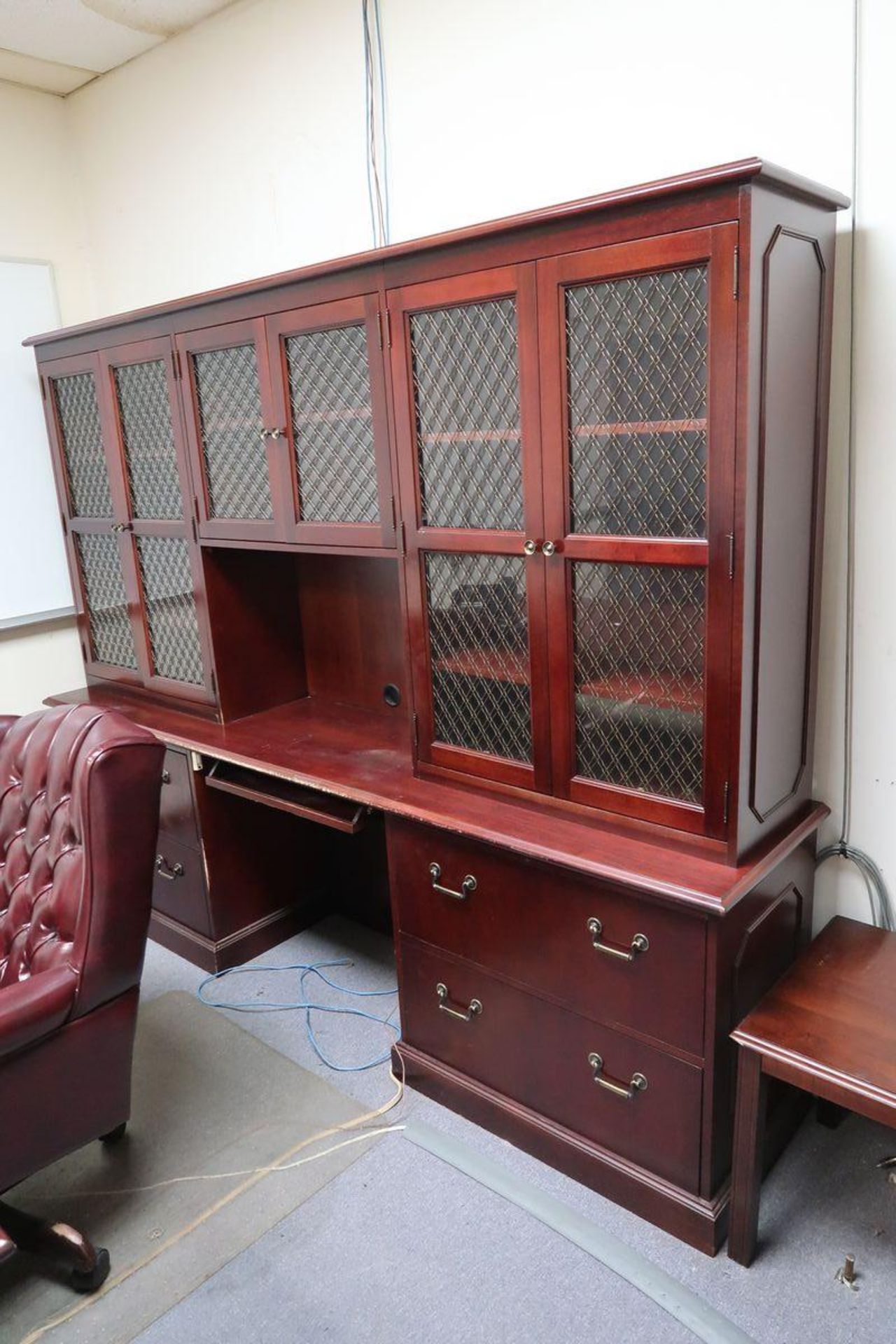 Executive Office Furniture - Image 7 of 11