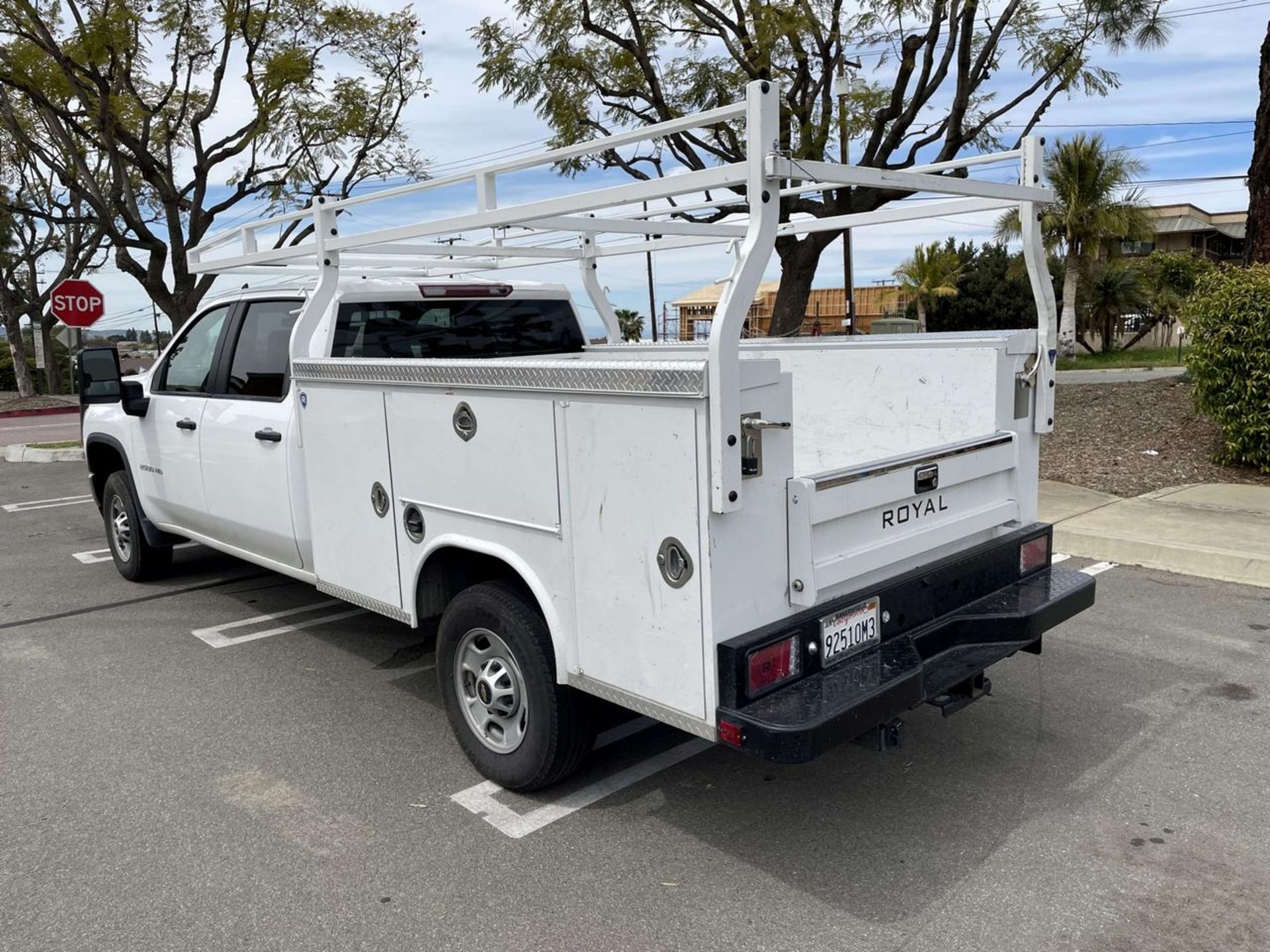 2022 Chevrolet Silverado 2500 HD Crew Cab 4x2 Service Truck - Image 4 of 24