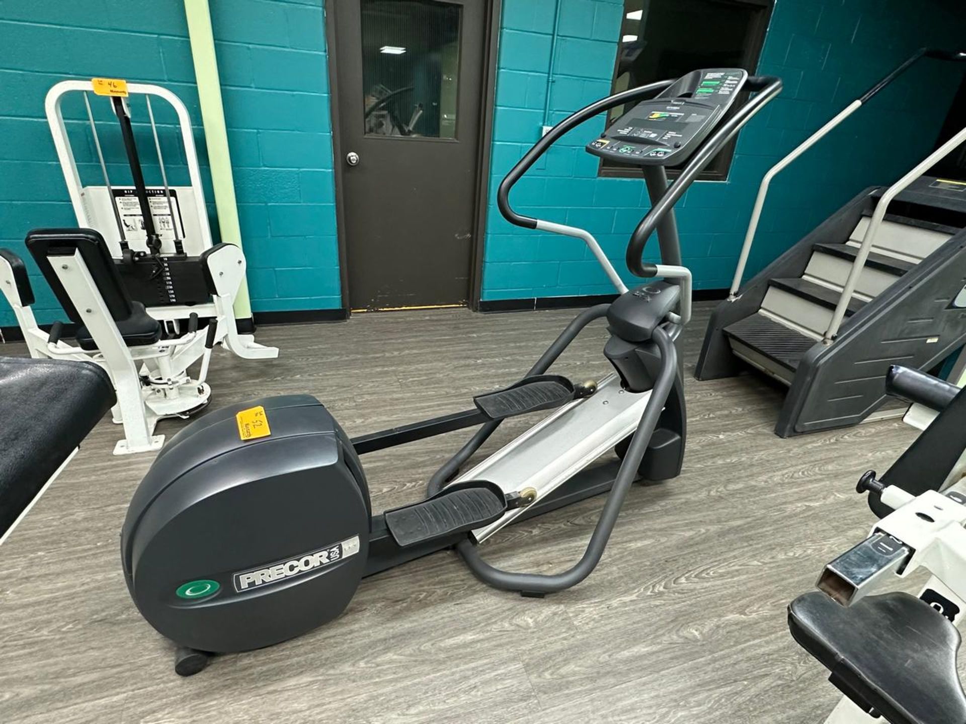 Precor EFX 524 Elliptical - Image 4 of 4