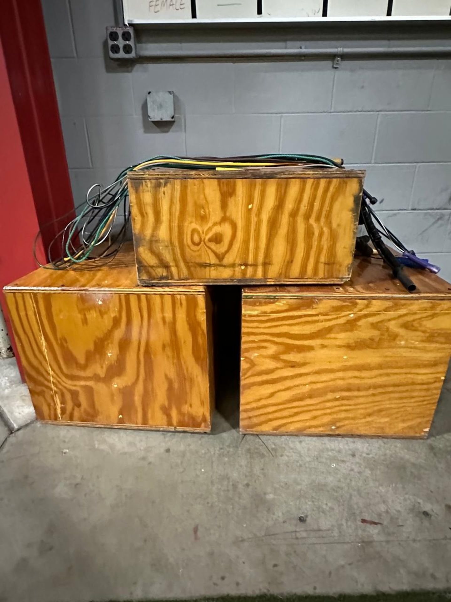 Lot of Wood Boxes and Jump Ropes - Image 2 of 3