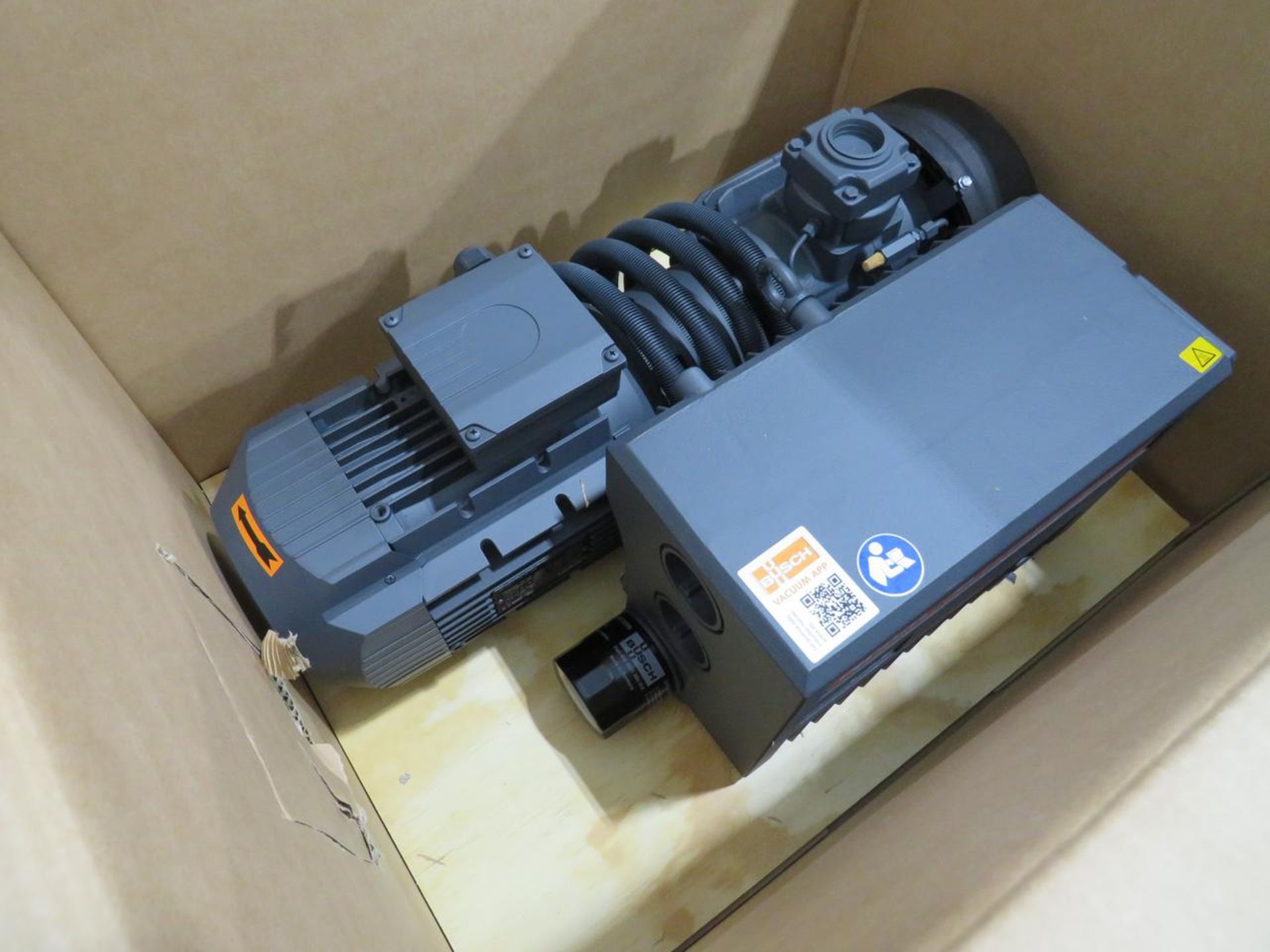{ Choice of lots 18, 19, 20 } 2021 Busch RA 0100 F 503 Vacuum Pump S/N