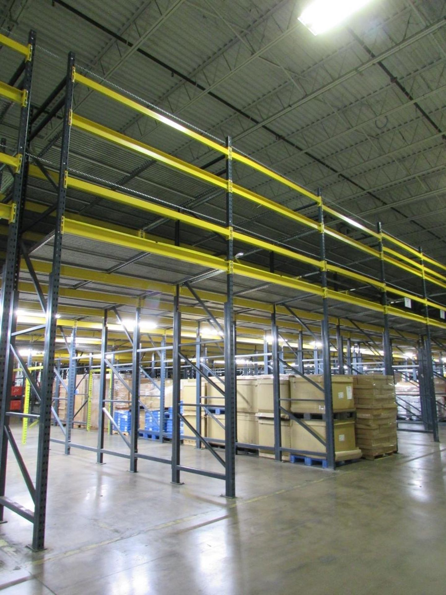 (30) Sections of Adjustable Gravity Flow Pallet Racking - Image 4 of 6