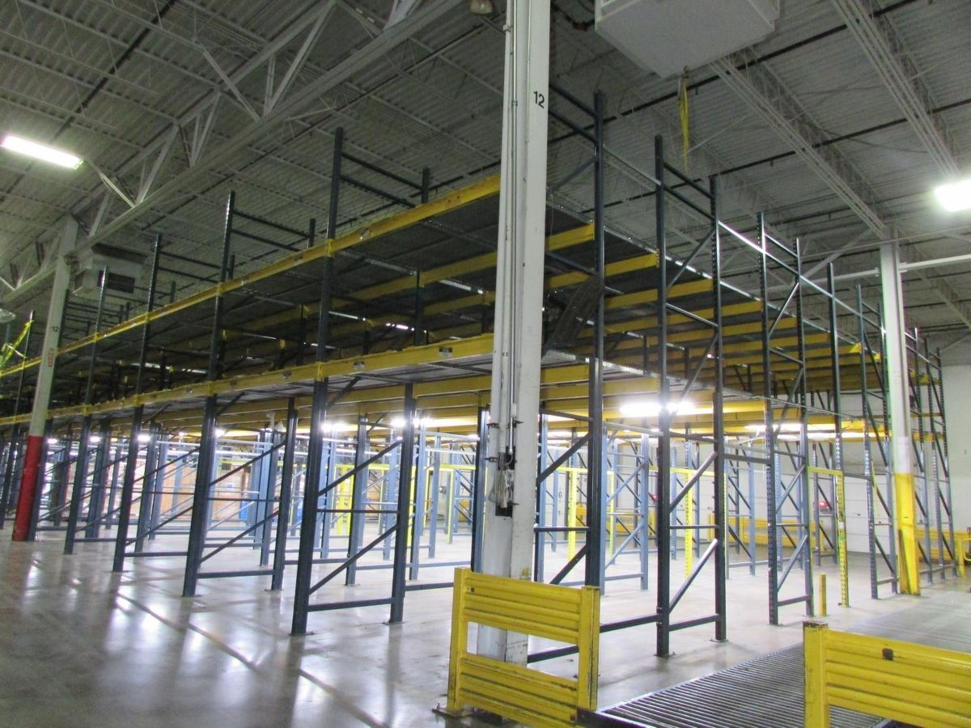 (30) Sections of Adjustable Gravity Flow Pallet Racking - Image 3 of 6