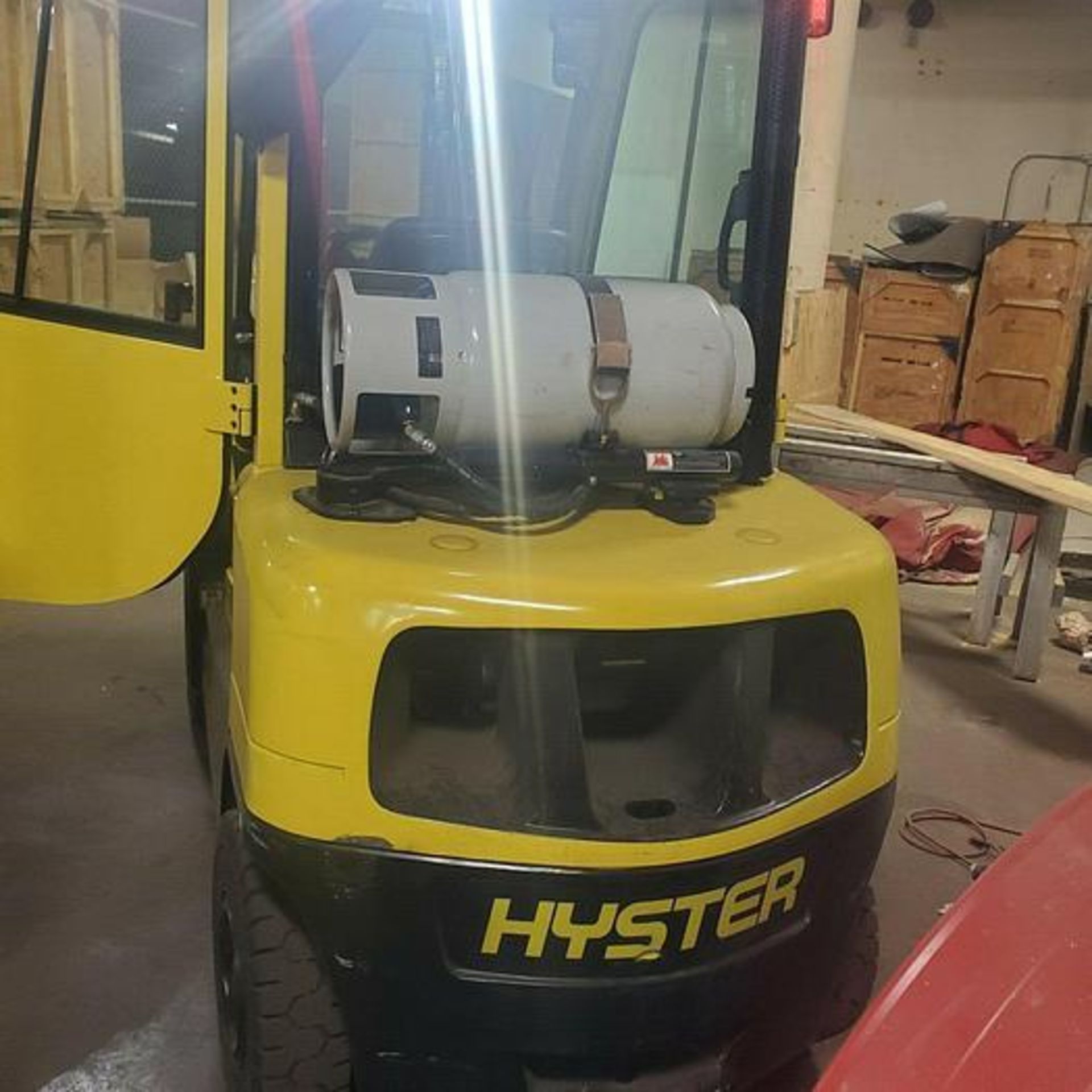 6,000 POUND HYSTER MODEL 60XT PNEUMATIC TIRE FORKLIFT - Image 4 of 8