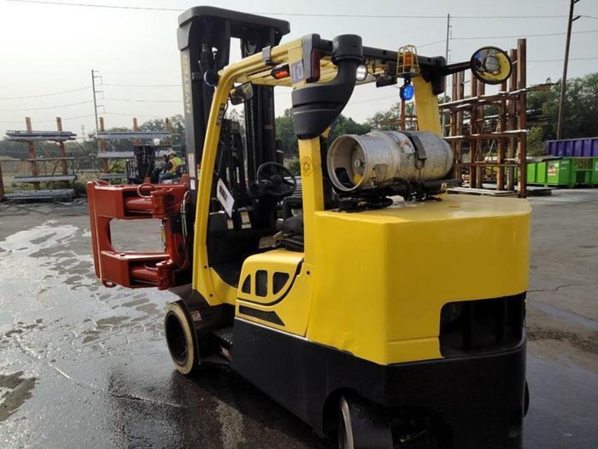 12,000 POUND HYSTER FORKLIFT MODEL S120FTPRS TRIPLE STAGE ROLL CLAMP TRUCK - Image 4 of 7