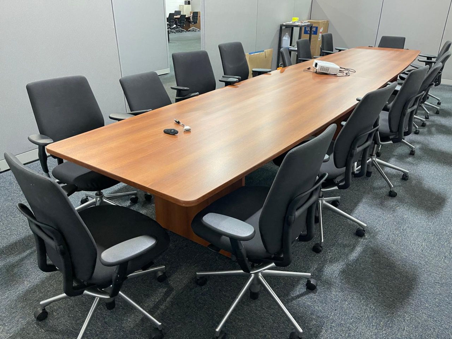 LARGE CONFERENCE TABLE WITH CHAIRS - Image 2 of 6