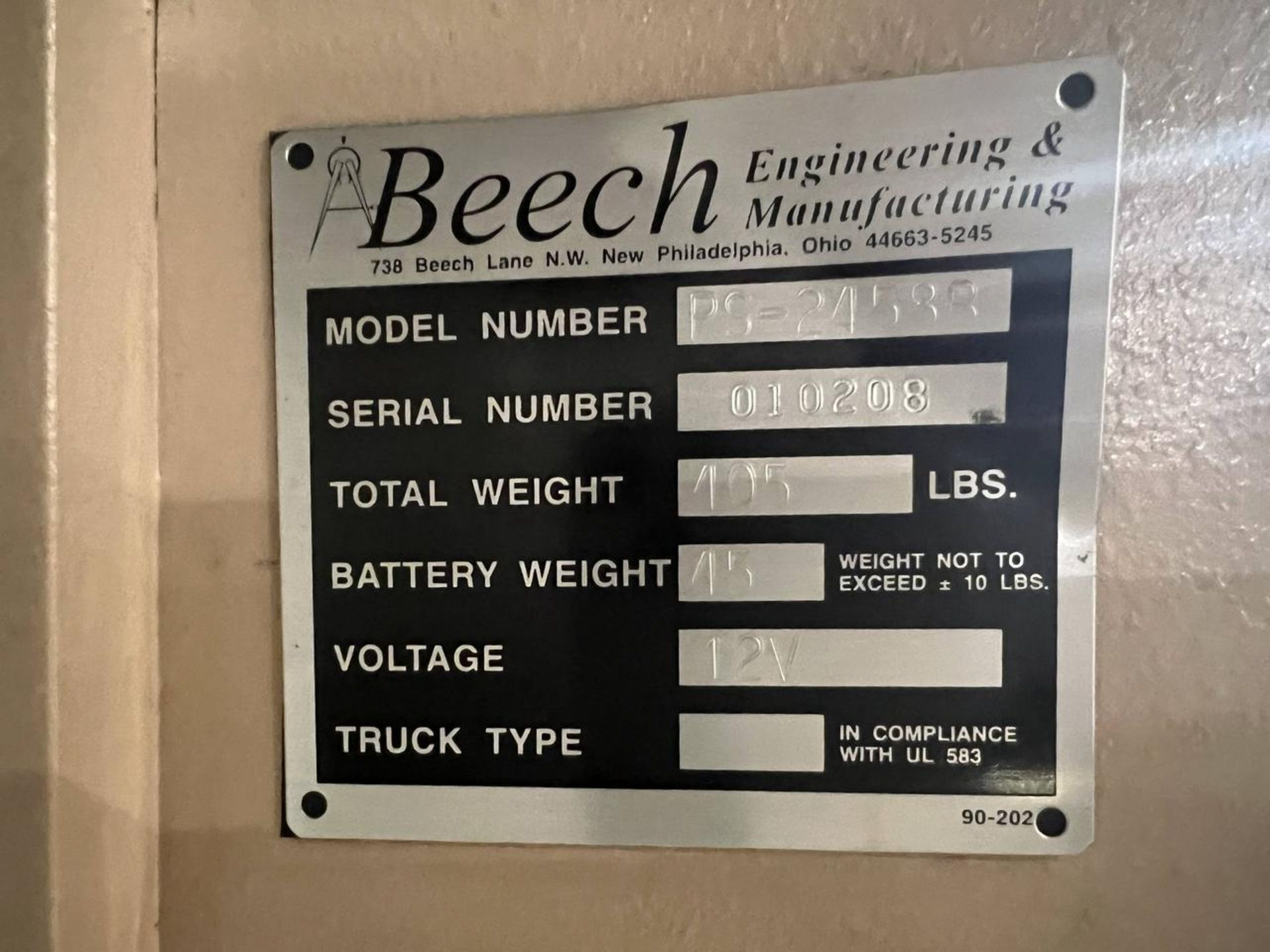 BEECH PS-2458B ELECTRIC LIFT 400 POUND CAPACITY - Image 3 of 3