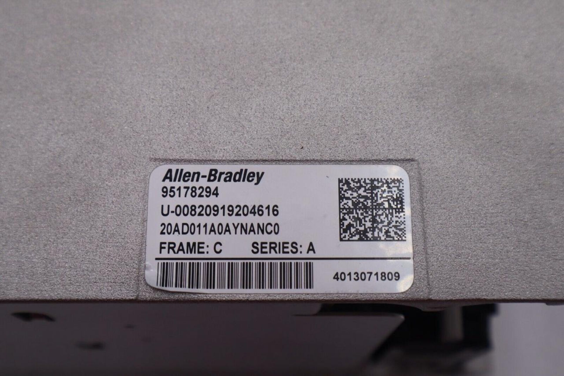 NEW Allen-Bradley PowerFlex 70 20AD011A0AYNANC0 - Image 4 of 4