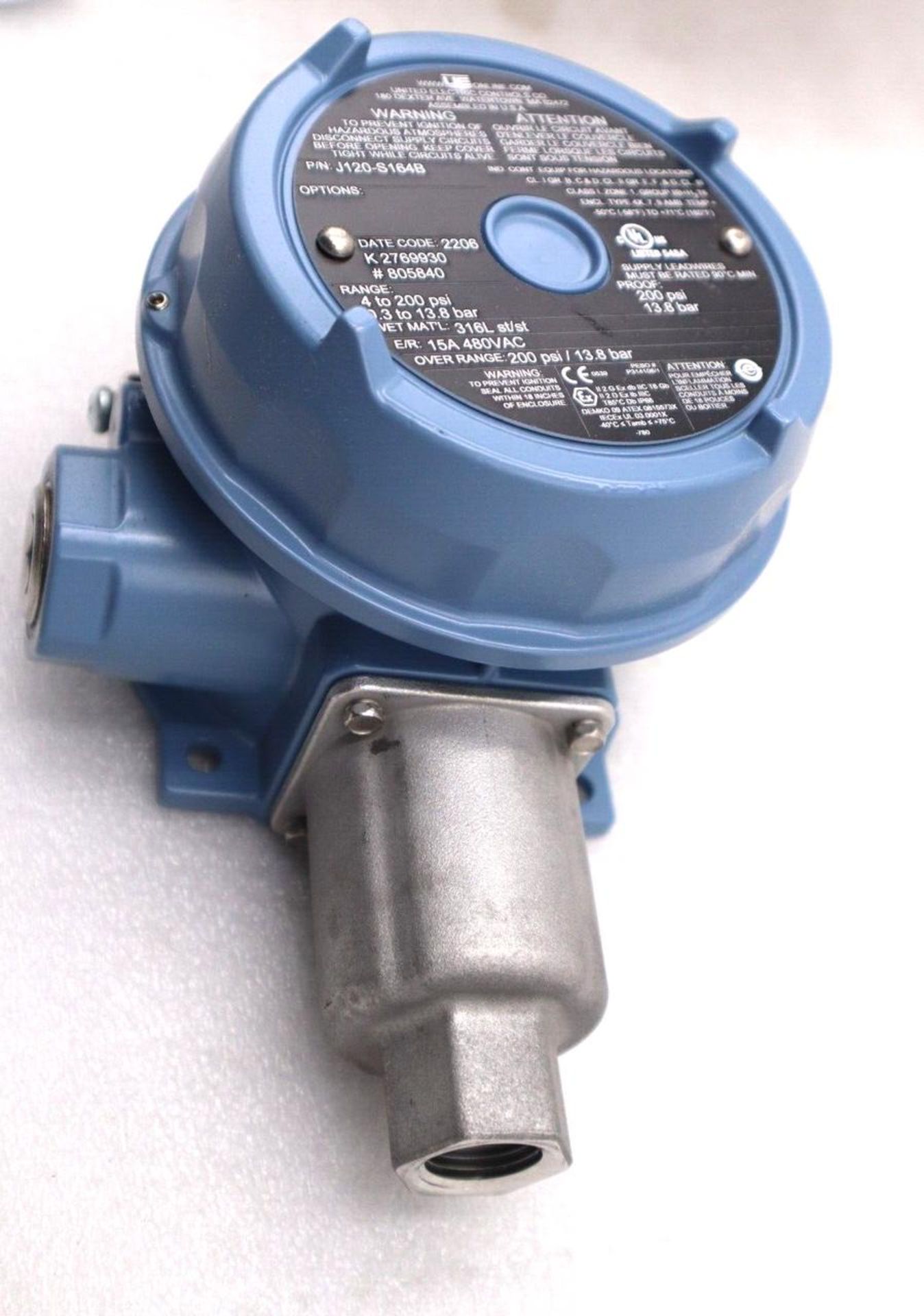 United Electric Controls J120-S164B Switch Pressure 4 to 200