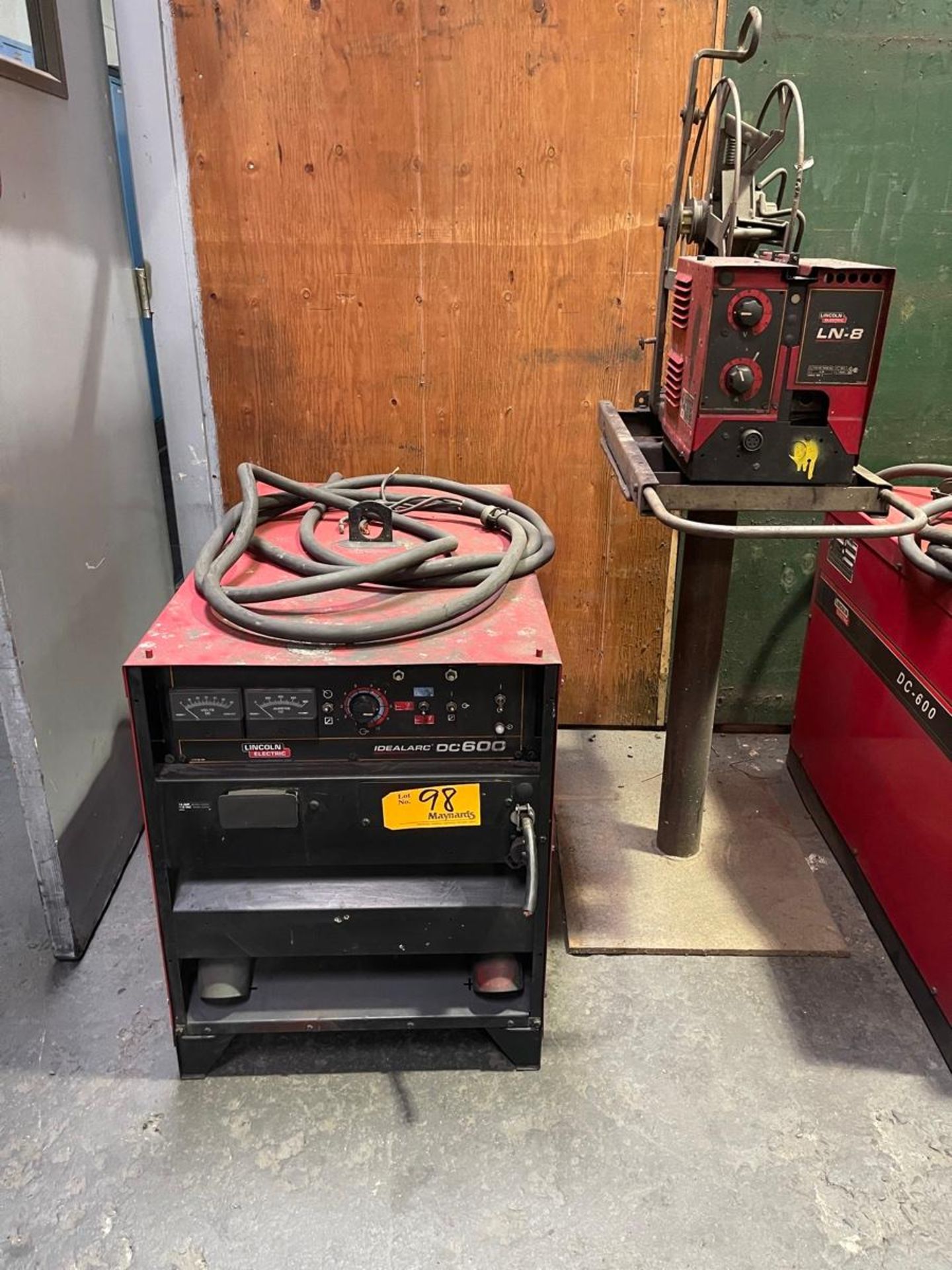 Lincoln Electric IDEALARC DC600 Multiprocess Welder