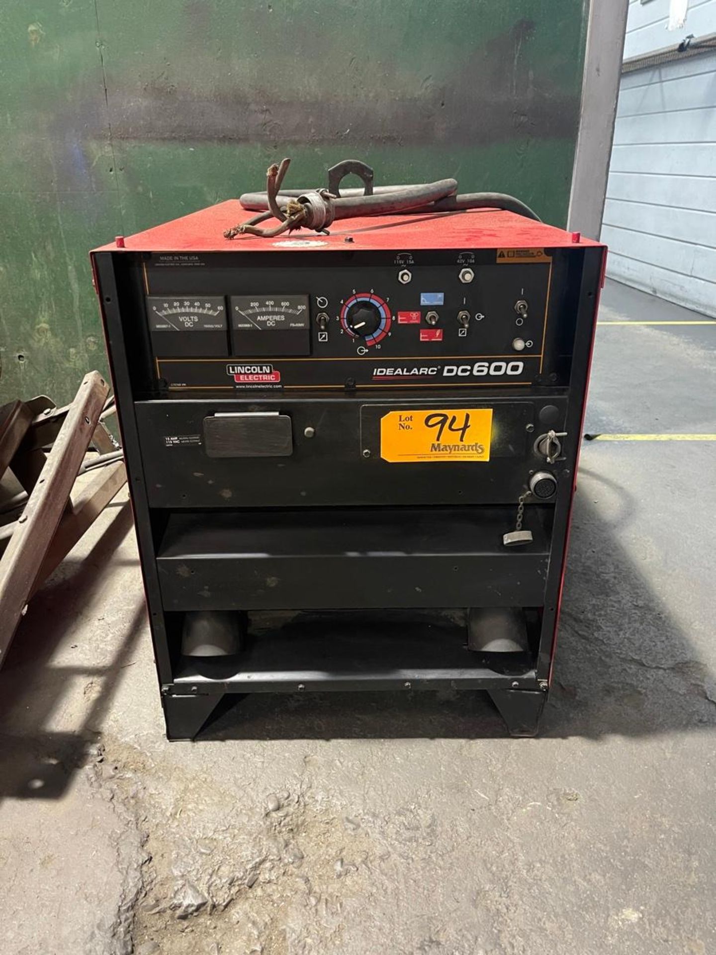 Lincoln Electric IDEALARC DC600 Multiprocess Welder