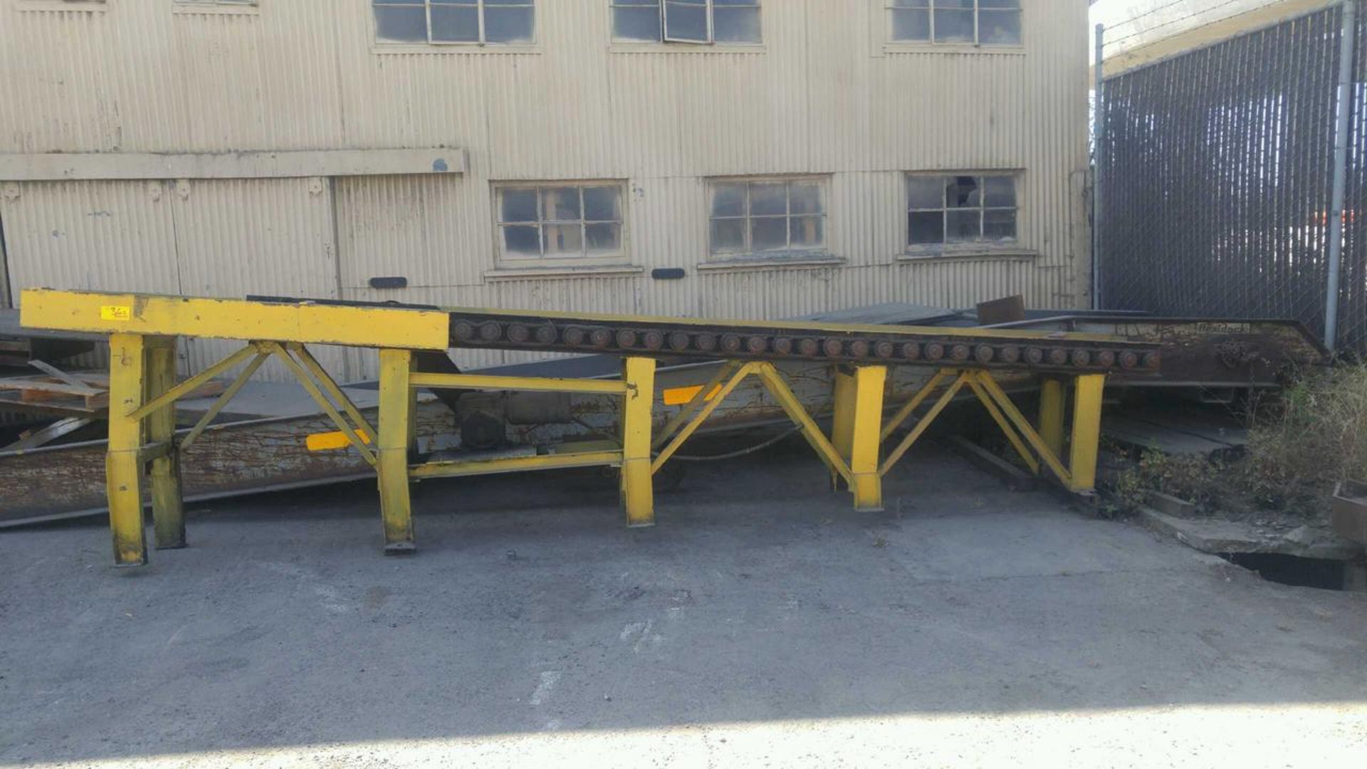 21' x 20" Horizontal Belt Conveyor