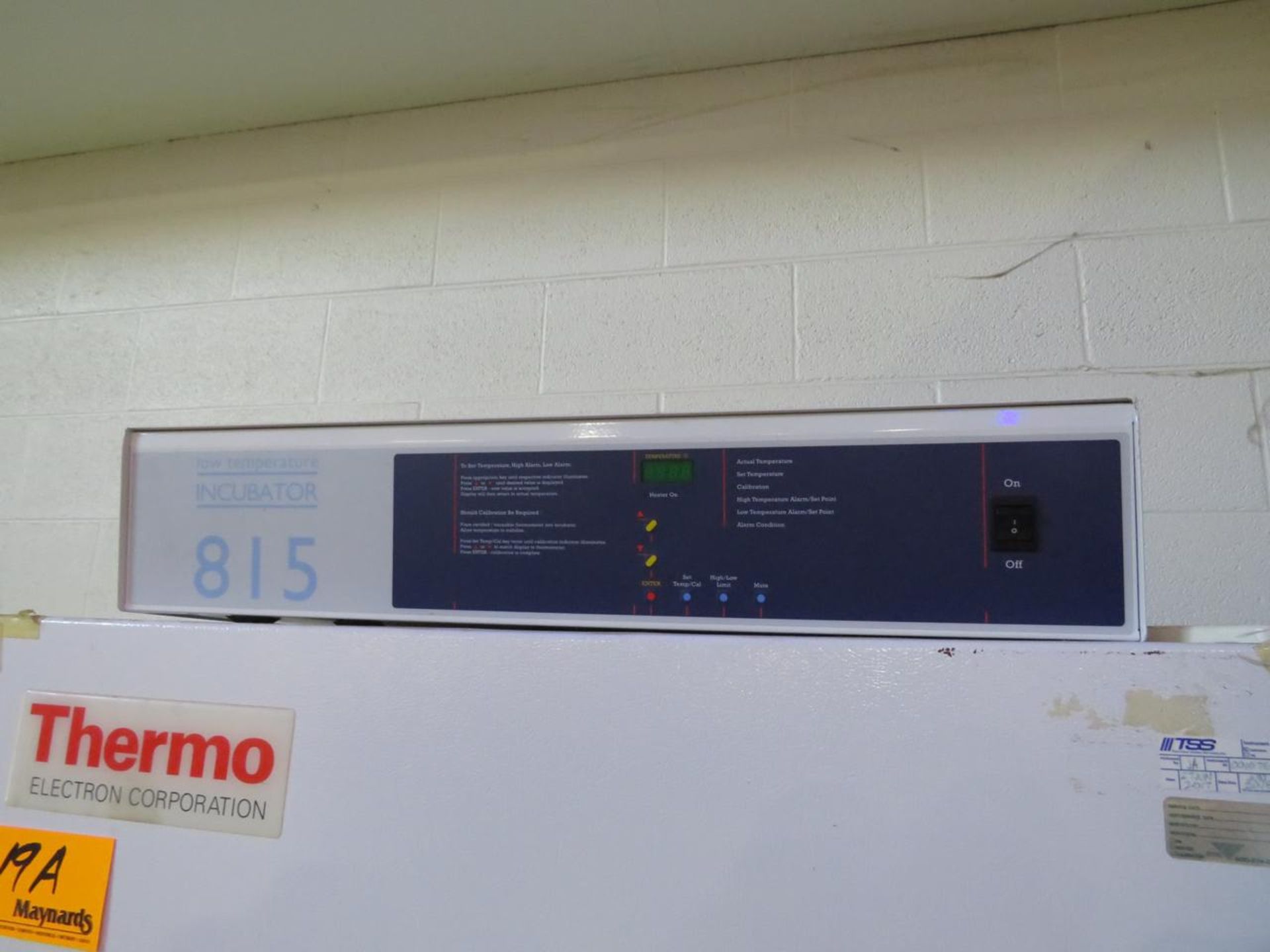 Thermo Electron 3721 Upright Incubator - Image 4 of 6