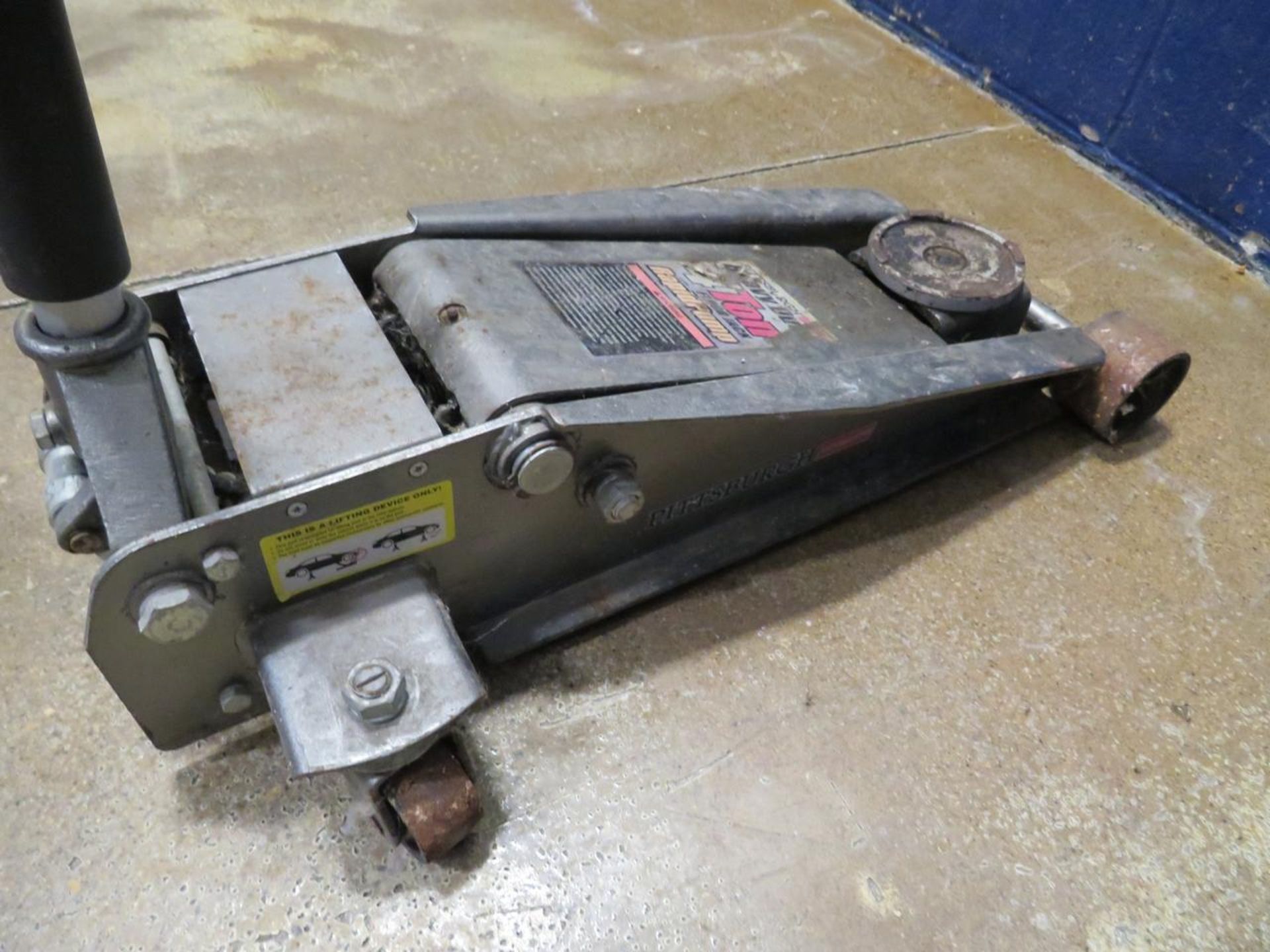 Pittsburgh 4 Ton Floor Jack - Image 2 of 5