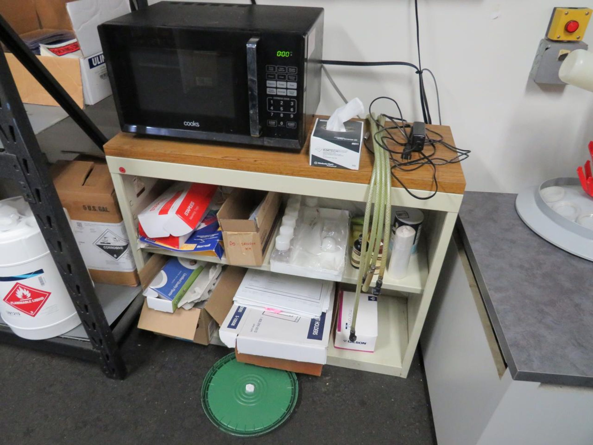 Contents of Office - Image 8 of 12
