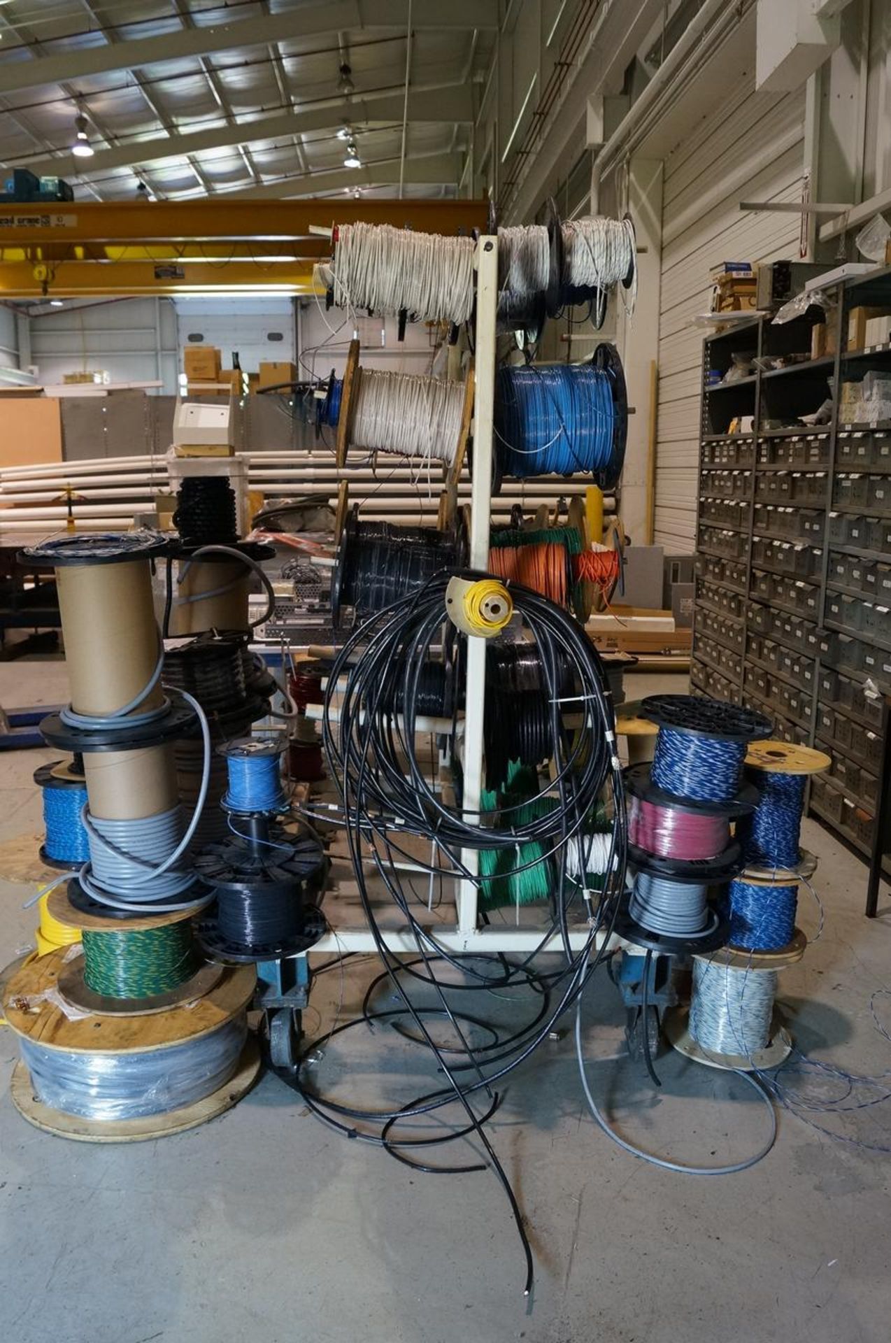 (1) Lot of various size spools of wire - Image 2 of 4