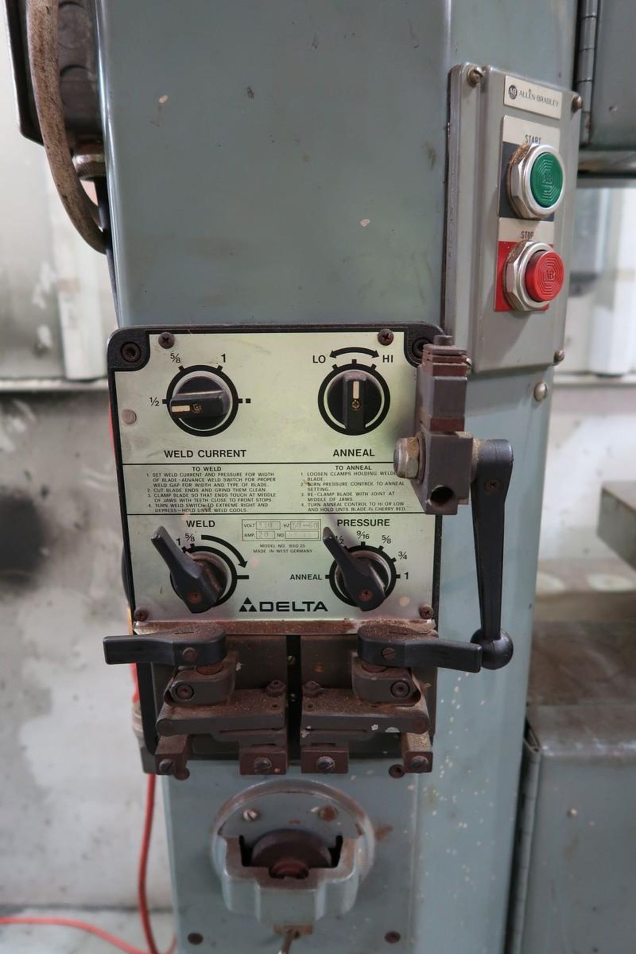 Delta 20 Vertical band saw - Image 5 of 5