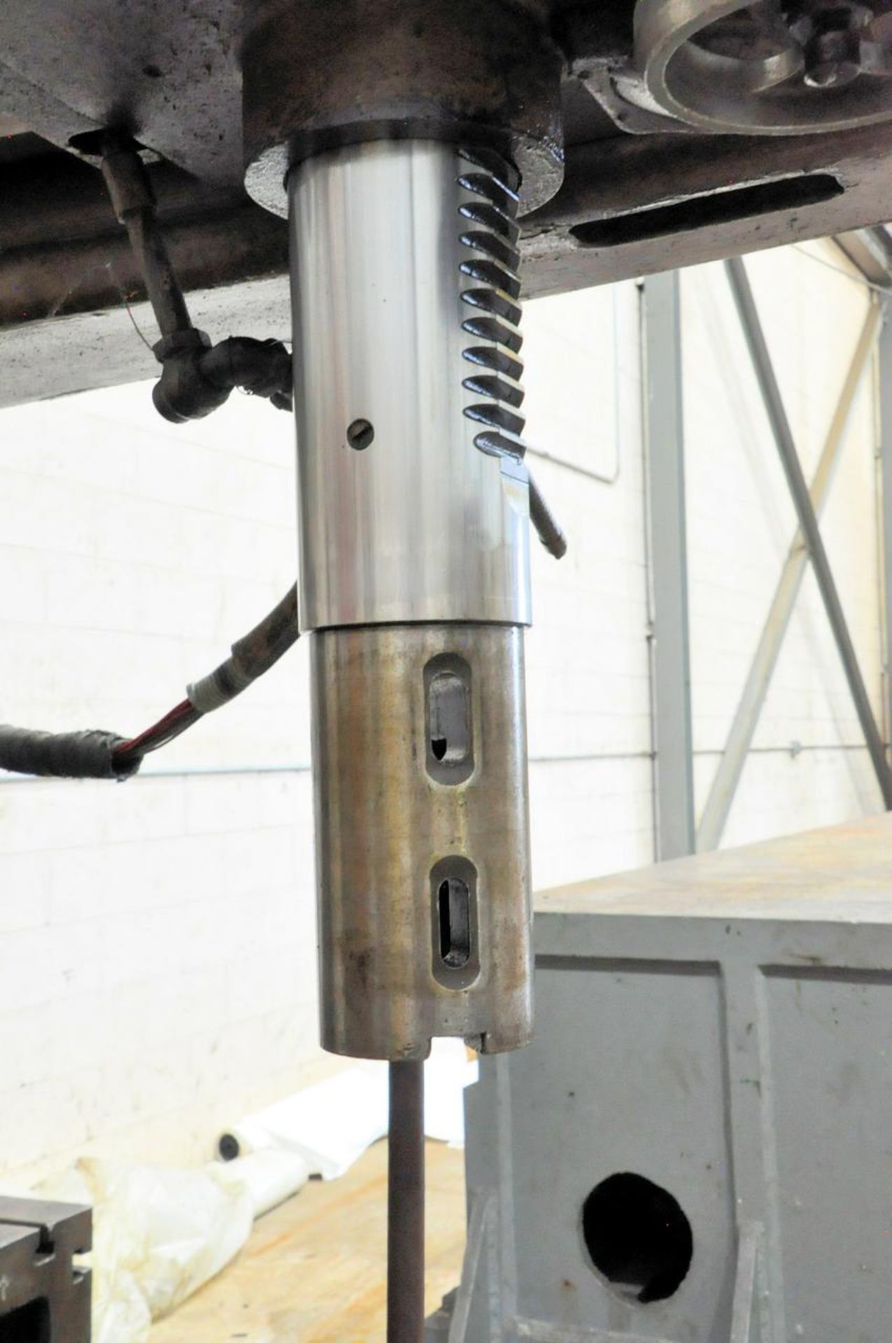 Giddings & Lewis Bickford Chipmaster 4' Arm x 11" Column Radial Drill - Image 3 of 5