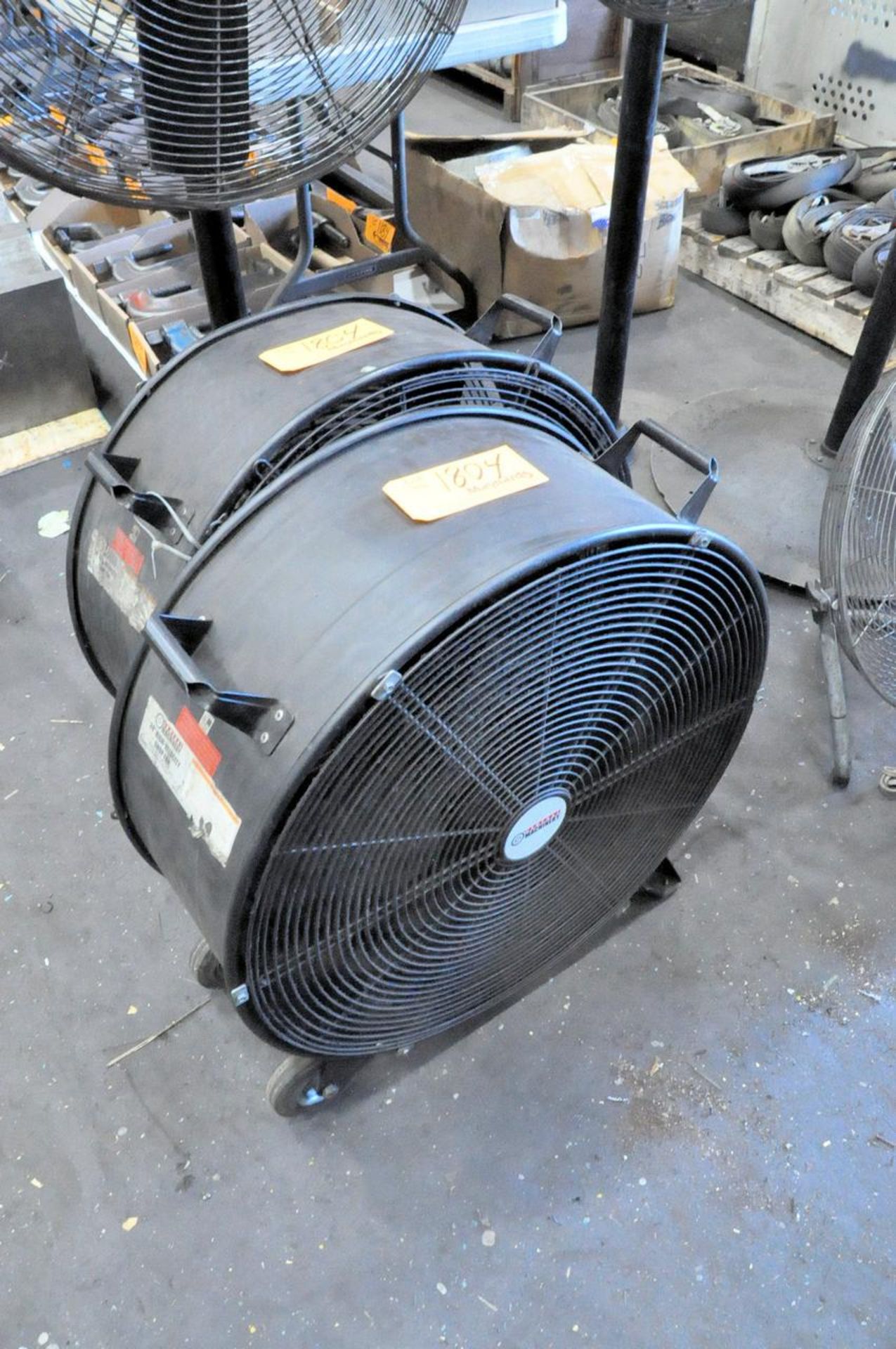 Lot of (3) 30" Pedestal Shop Fans, (2) 24" Box Fans - Image 2 of 3