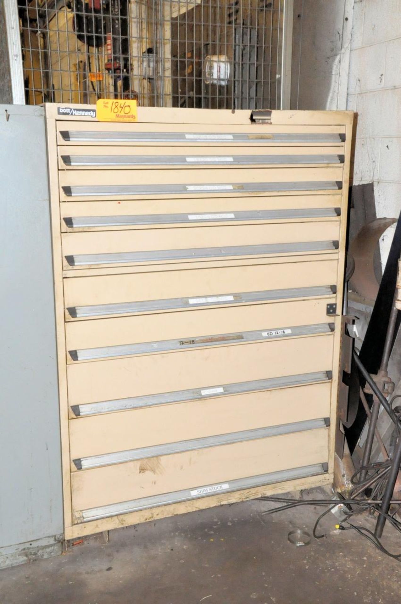 Bott/Kennedy 10-Drawer Tooling Cabinet