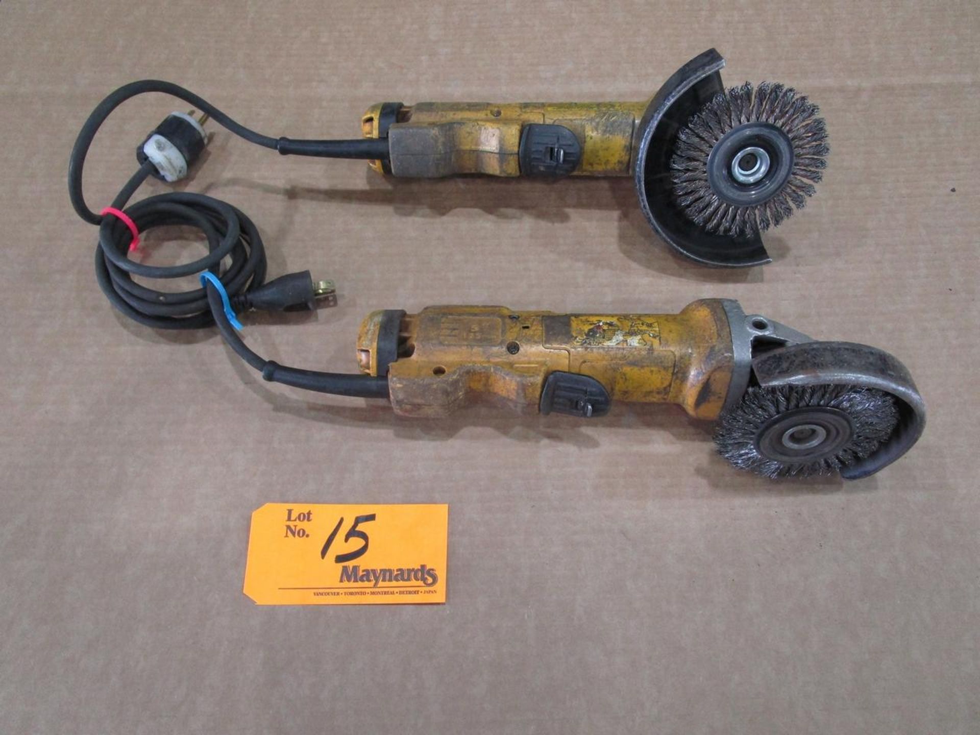 Dewalt DWE43114N Lot of Angle Grinders (2) - Image 2 of 2