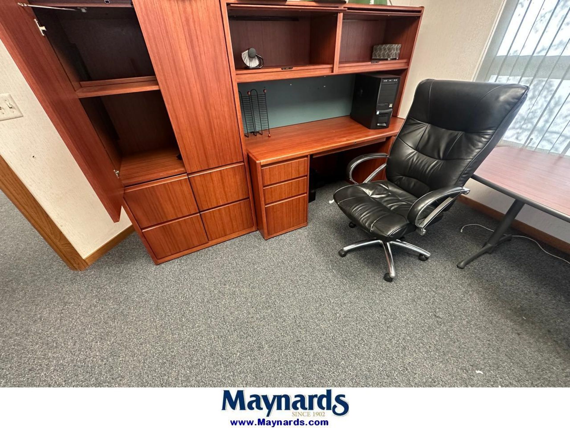 Lot of Office Furniture - Image 6 of 16